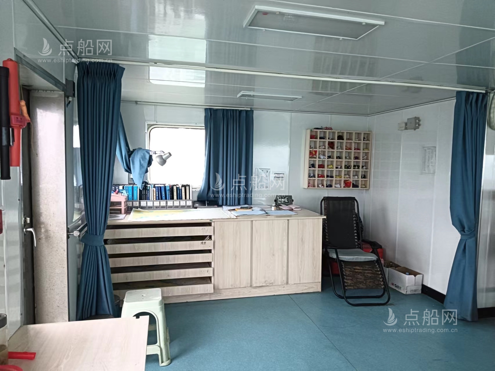 出售12500吨散货船