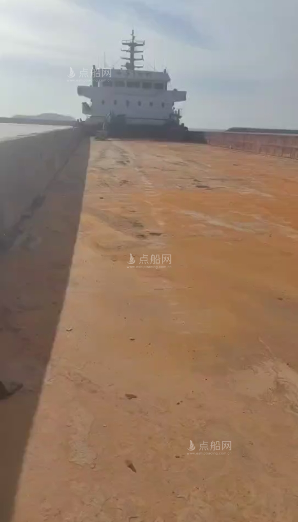 出售2870吨甲板货驳