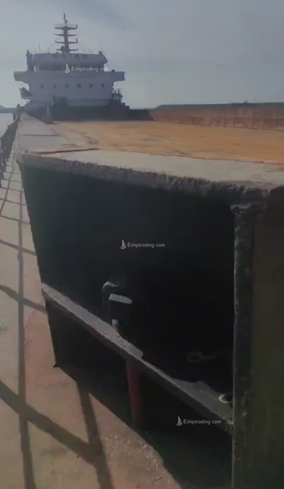 2870 T Deck Barge /LCT For Sale