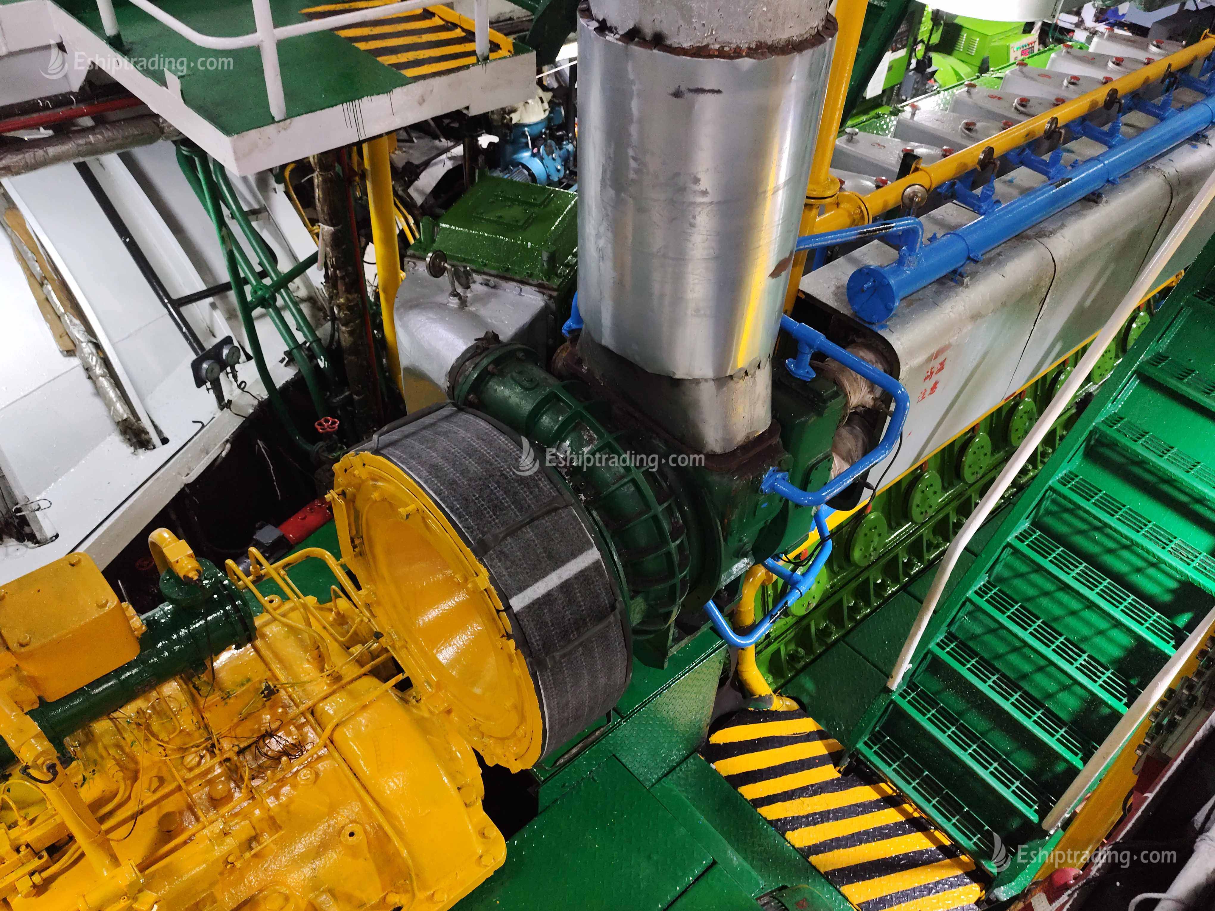 4325 T Product Oil Tanker For Sale