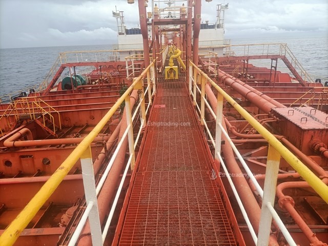 44363 T Product Oil Tanker For Sale