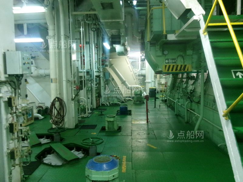 出售44363吨成品油船