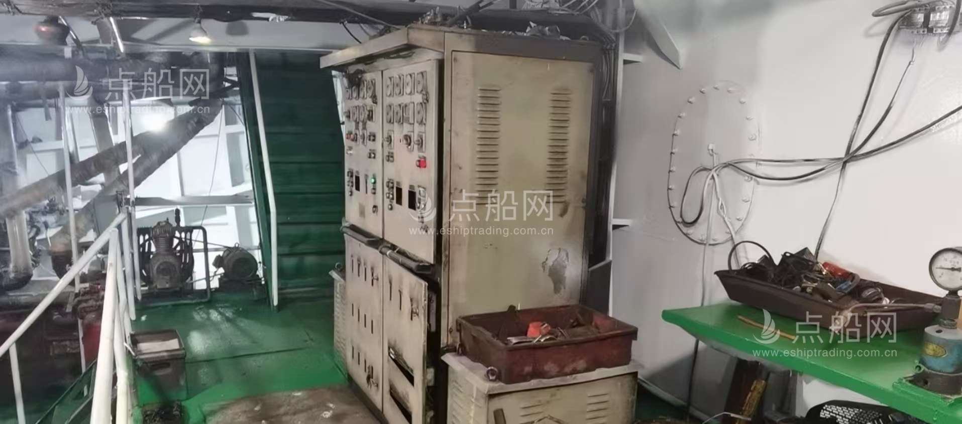 出售2486吨甲板货驳