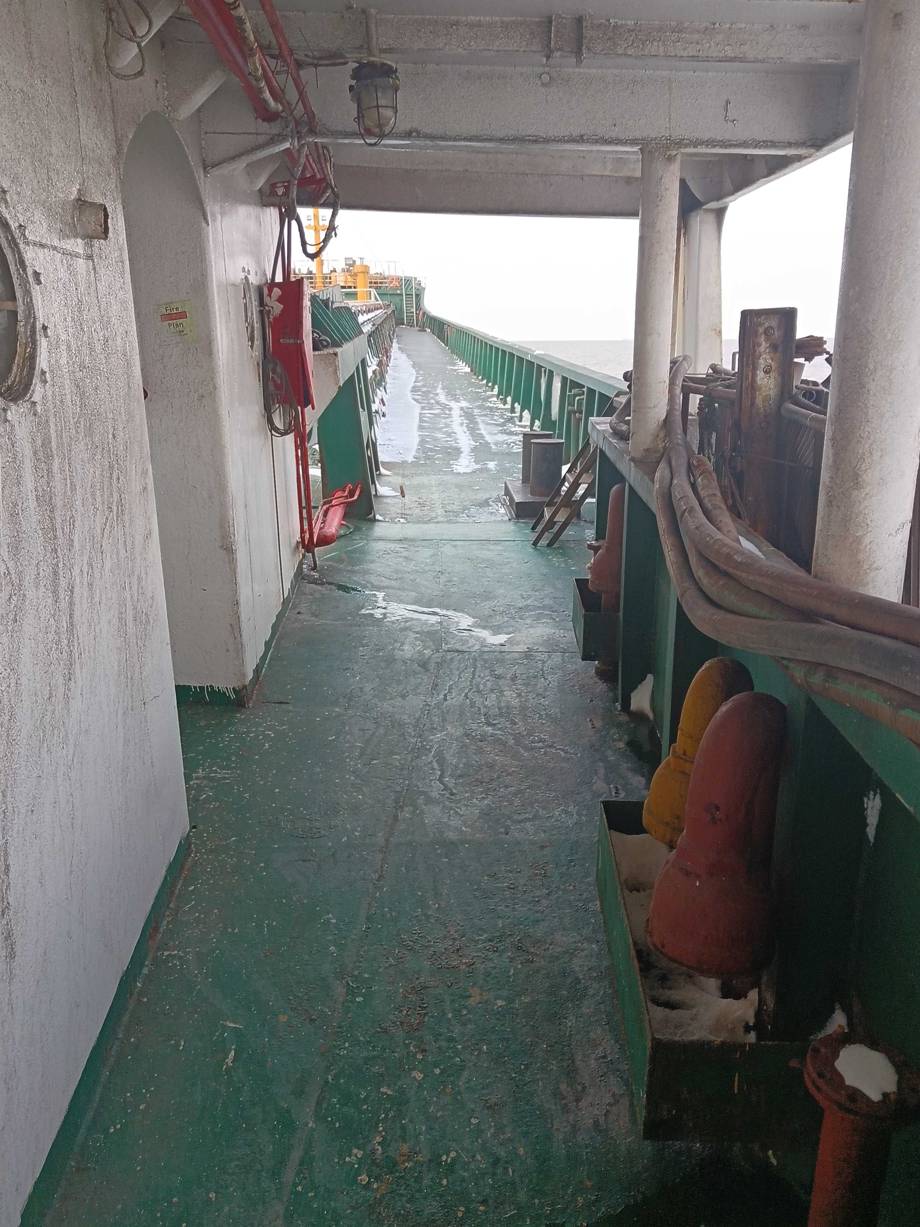 出售5051吨散货船