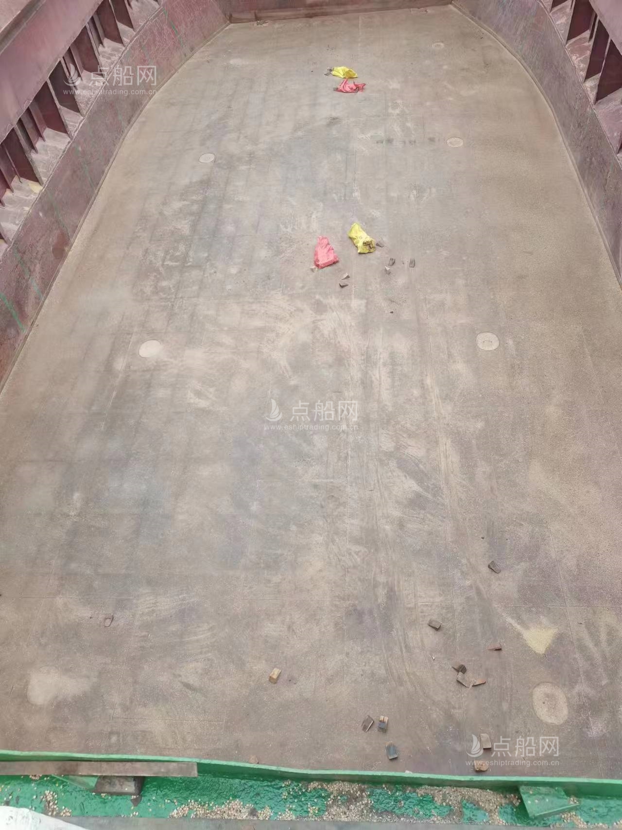 出售5122吨散货船