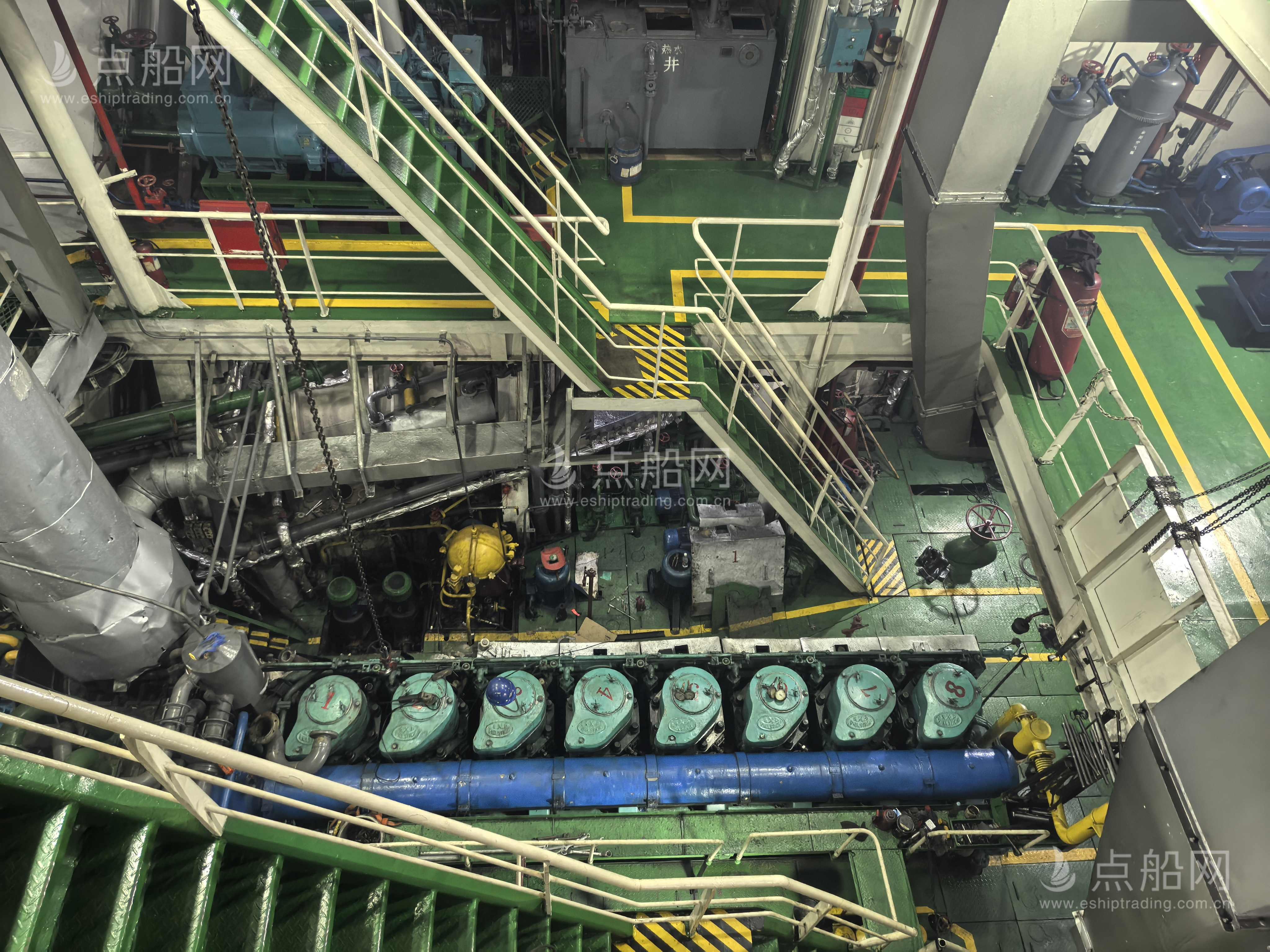 出售26952吨散货船