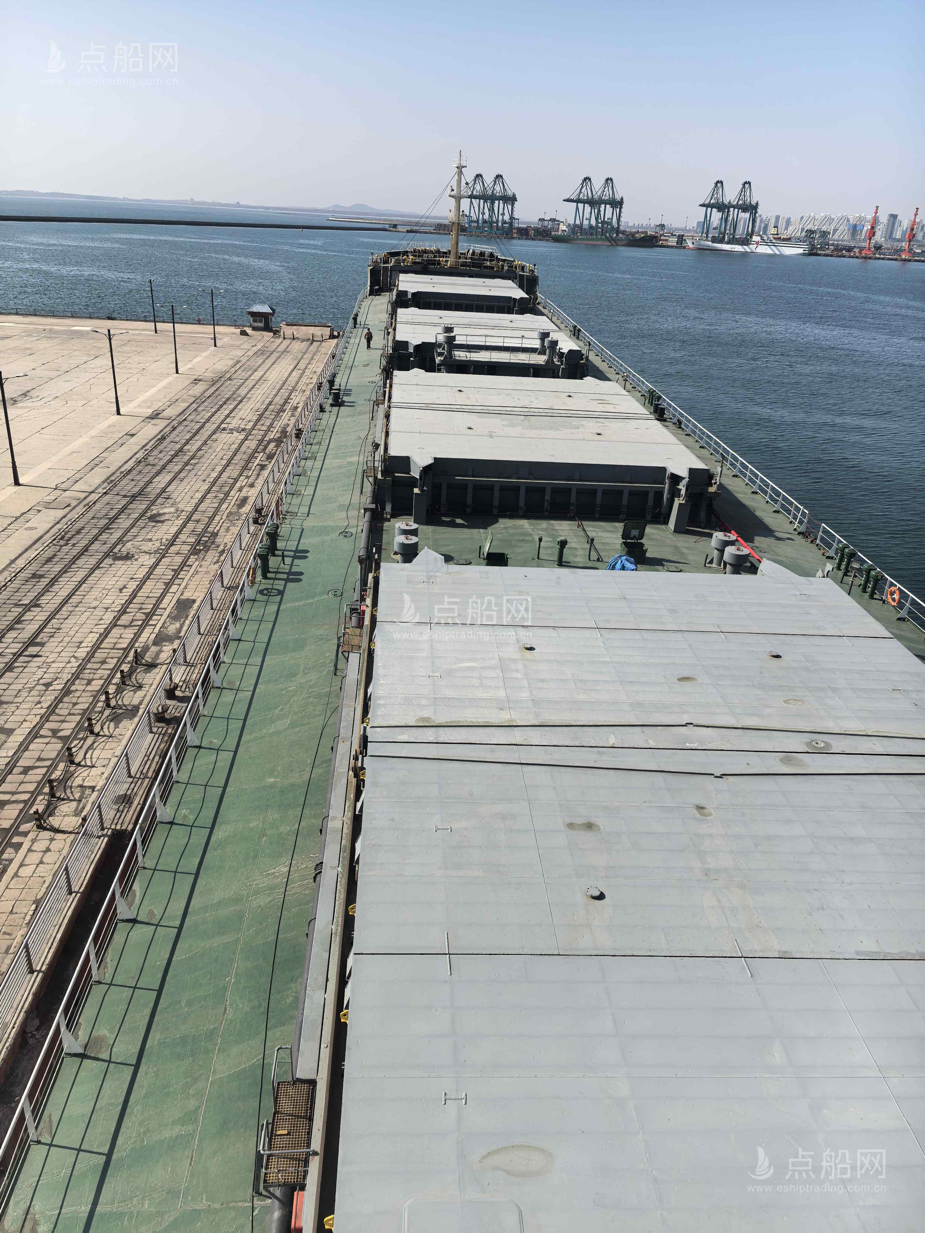 出售26952吨散货船