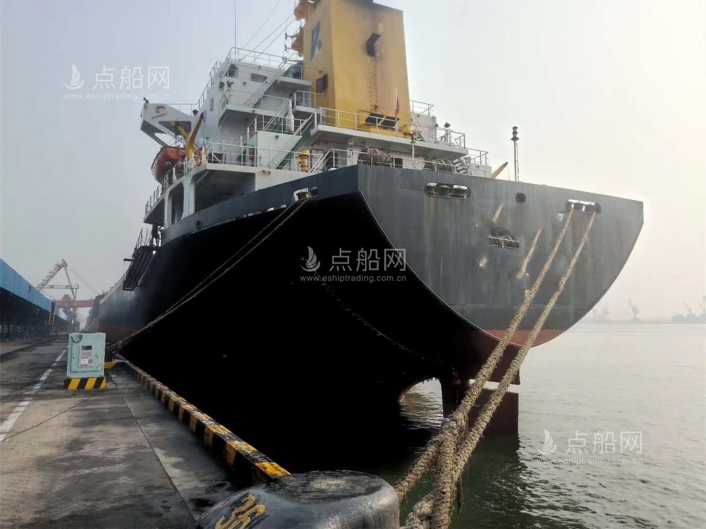出售26952吨散货船