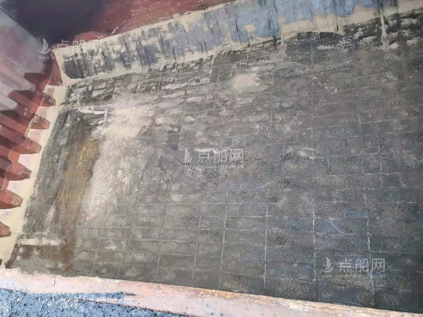 出售26952吨散货船