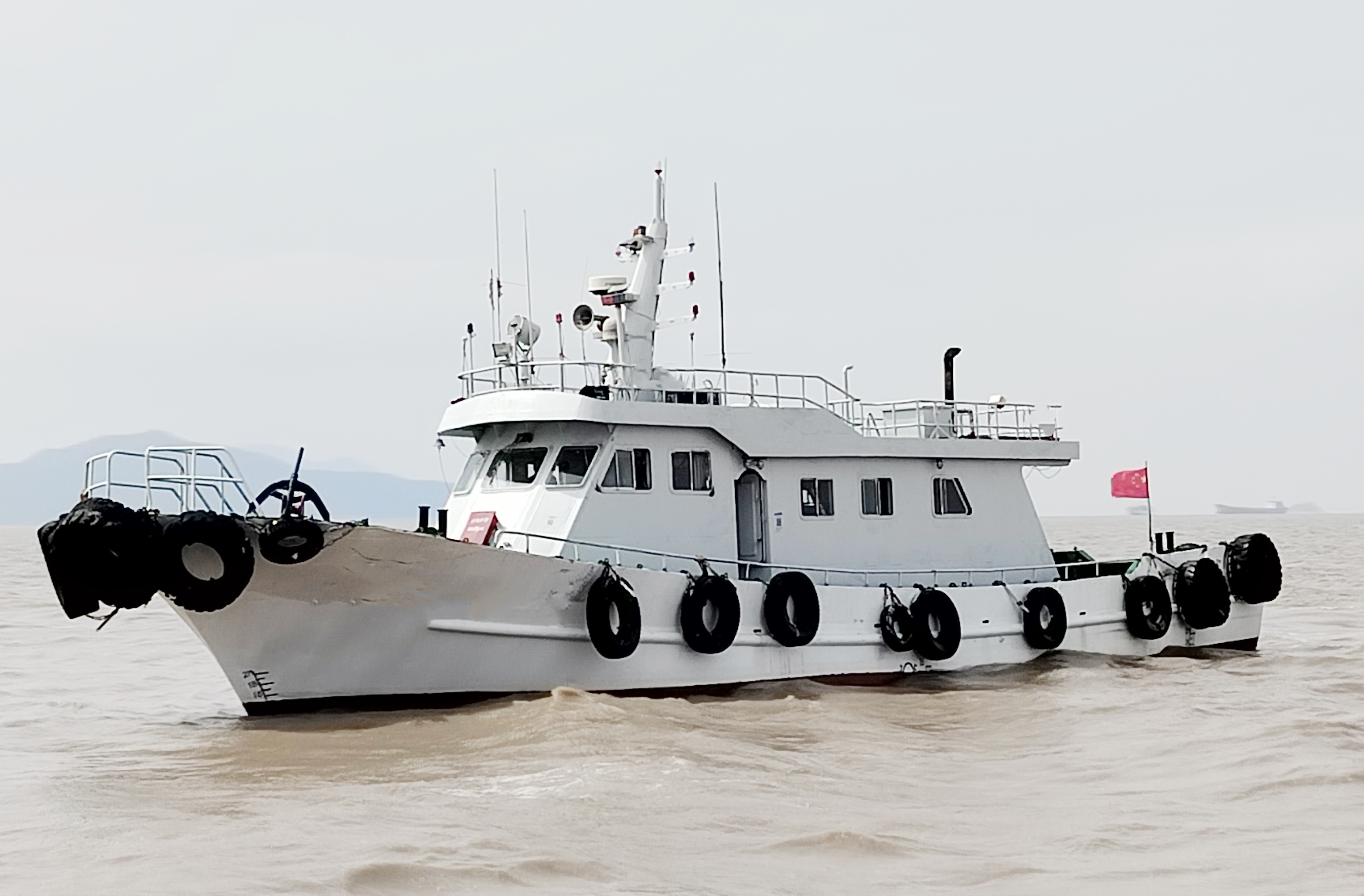 出售19.9米交通船