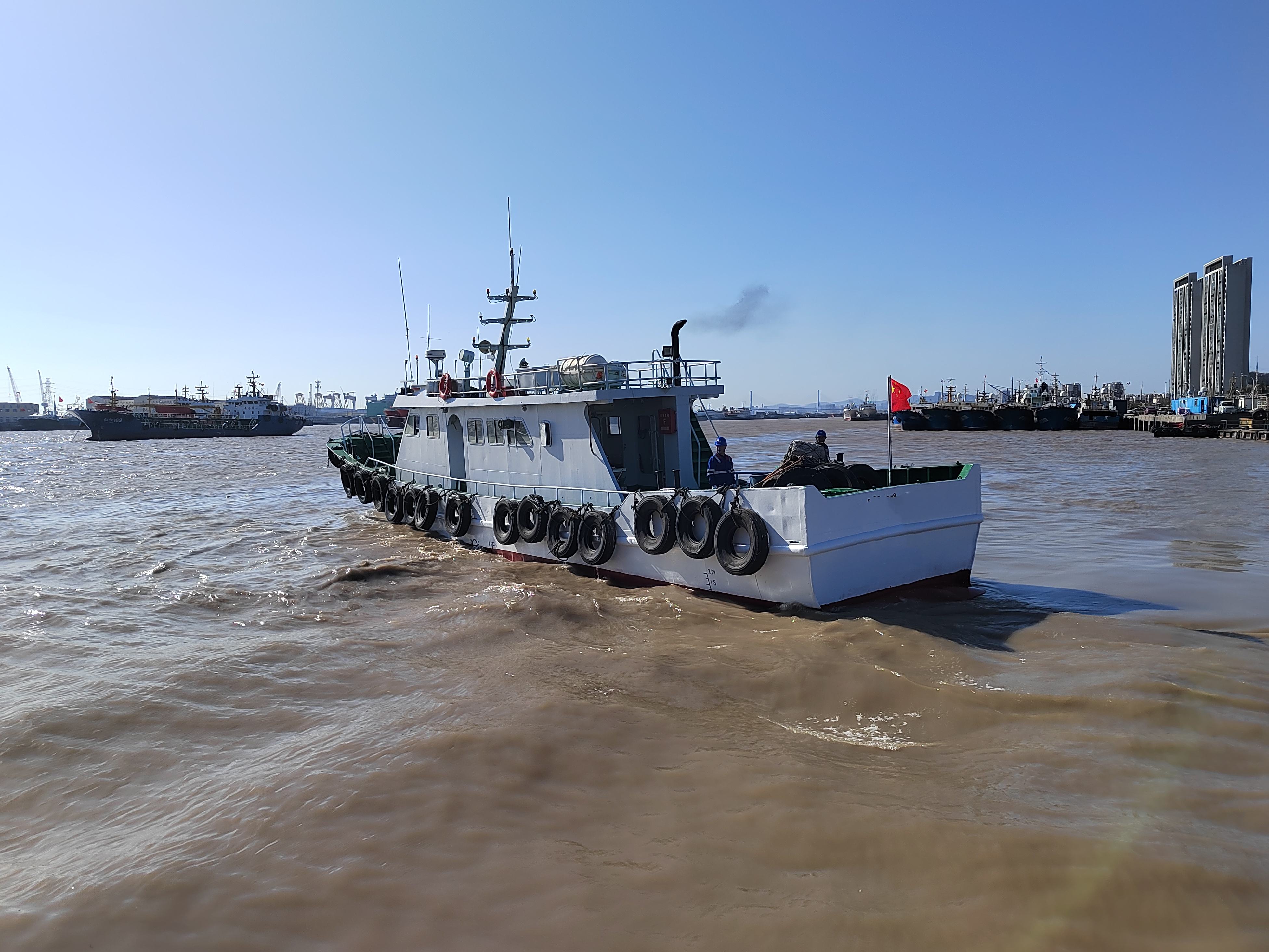 出售19.9米交通船