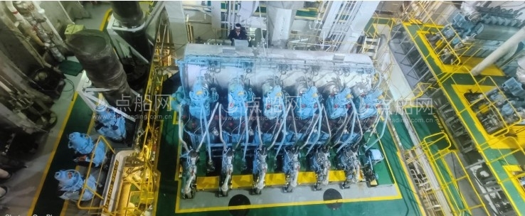 出售53000吨散货船