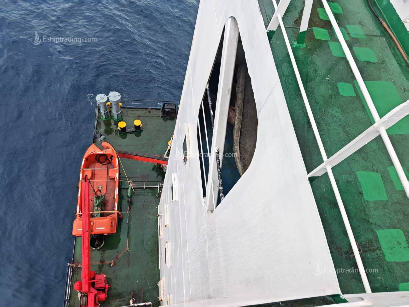 1030 TEU Container Ship For Sale