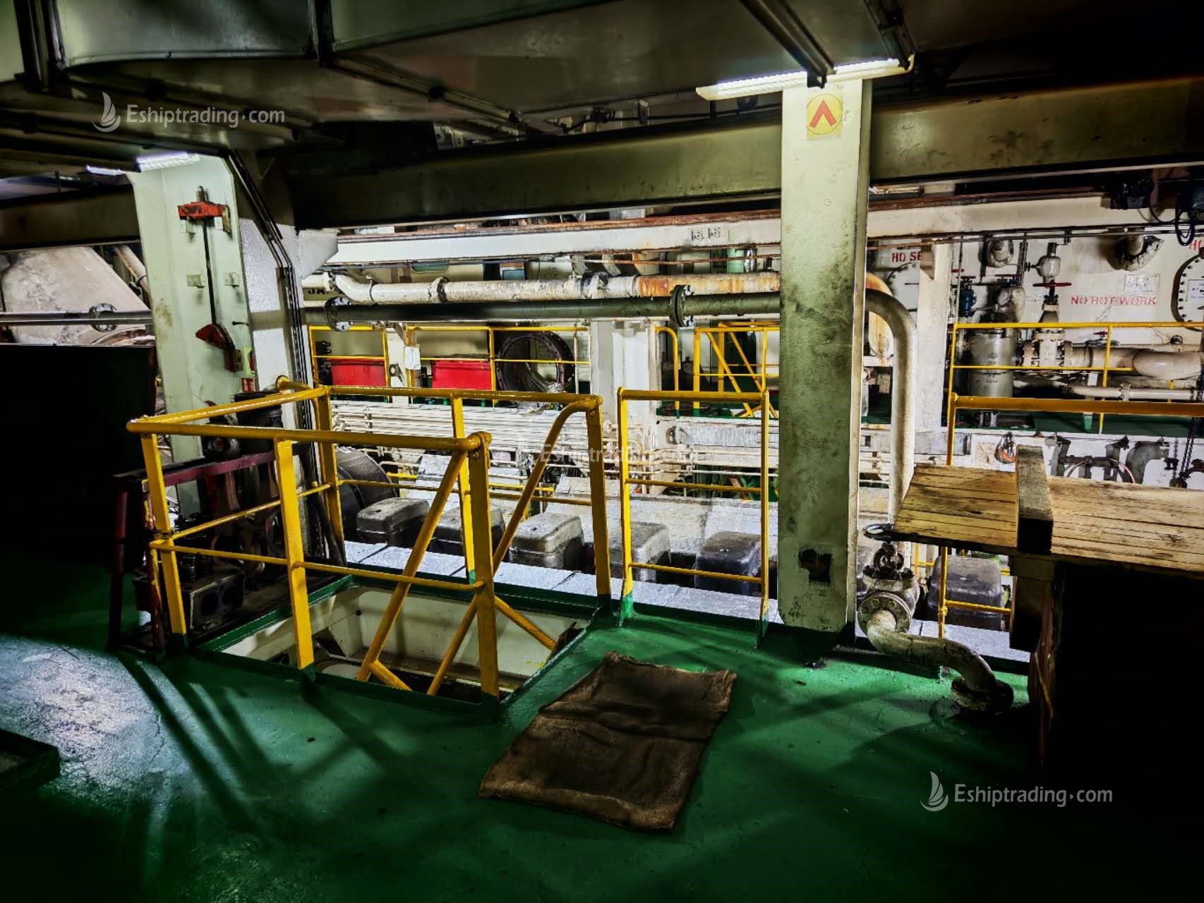 1030 TEU Container Ship For Sale