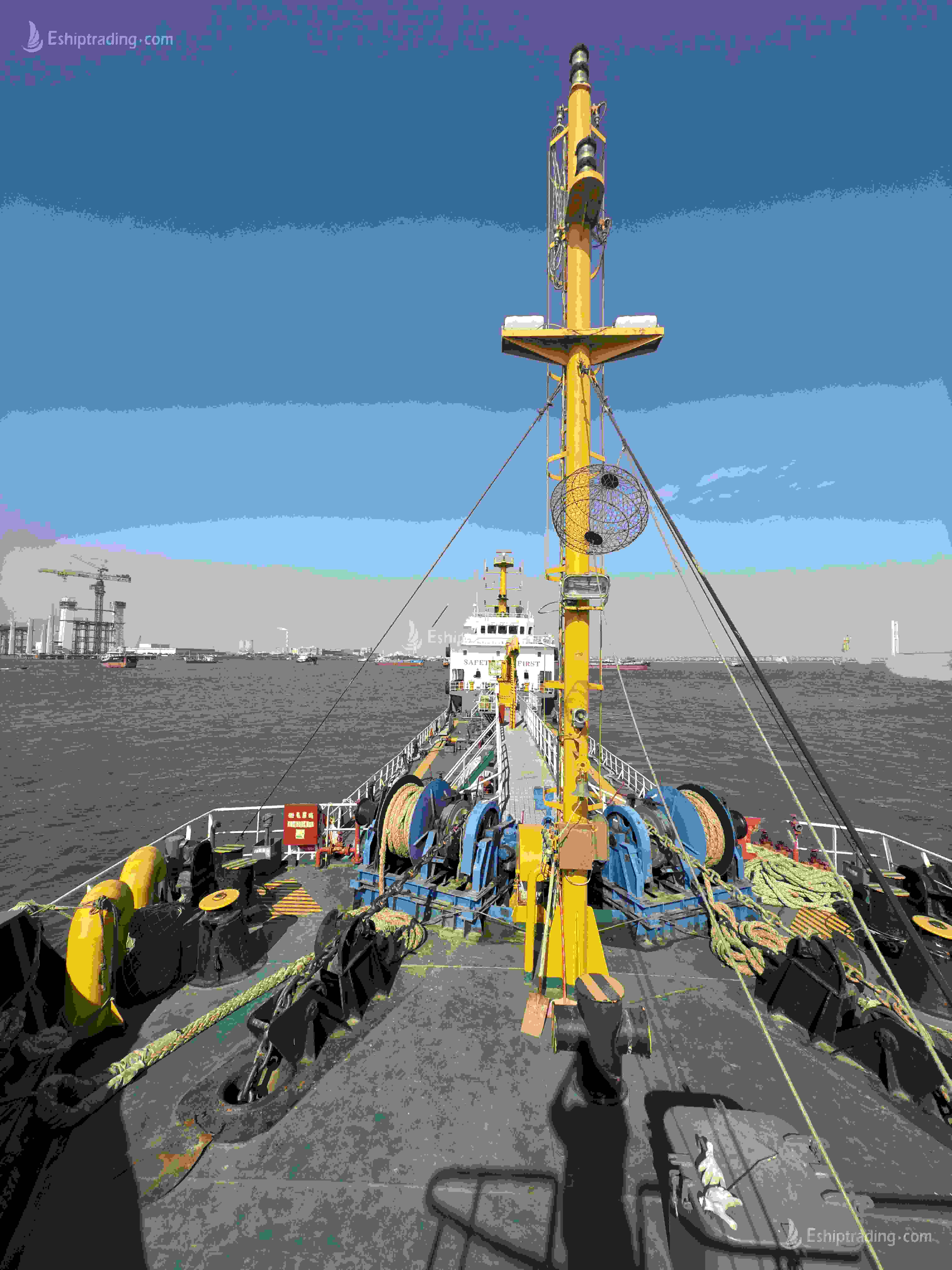 1700 T Bunkering Ship For Sale