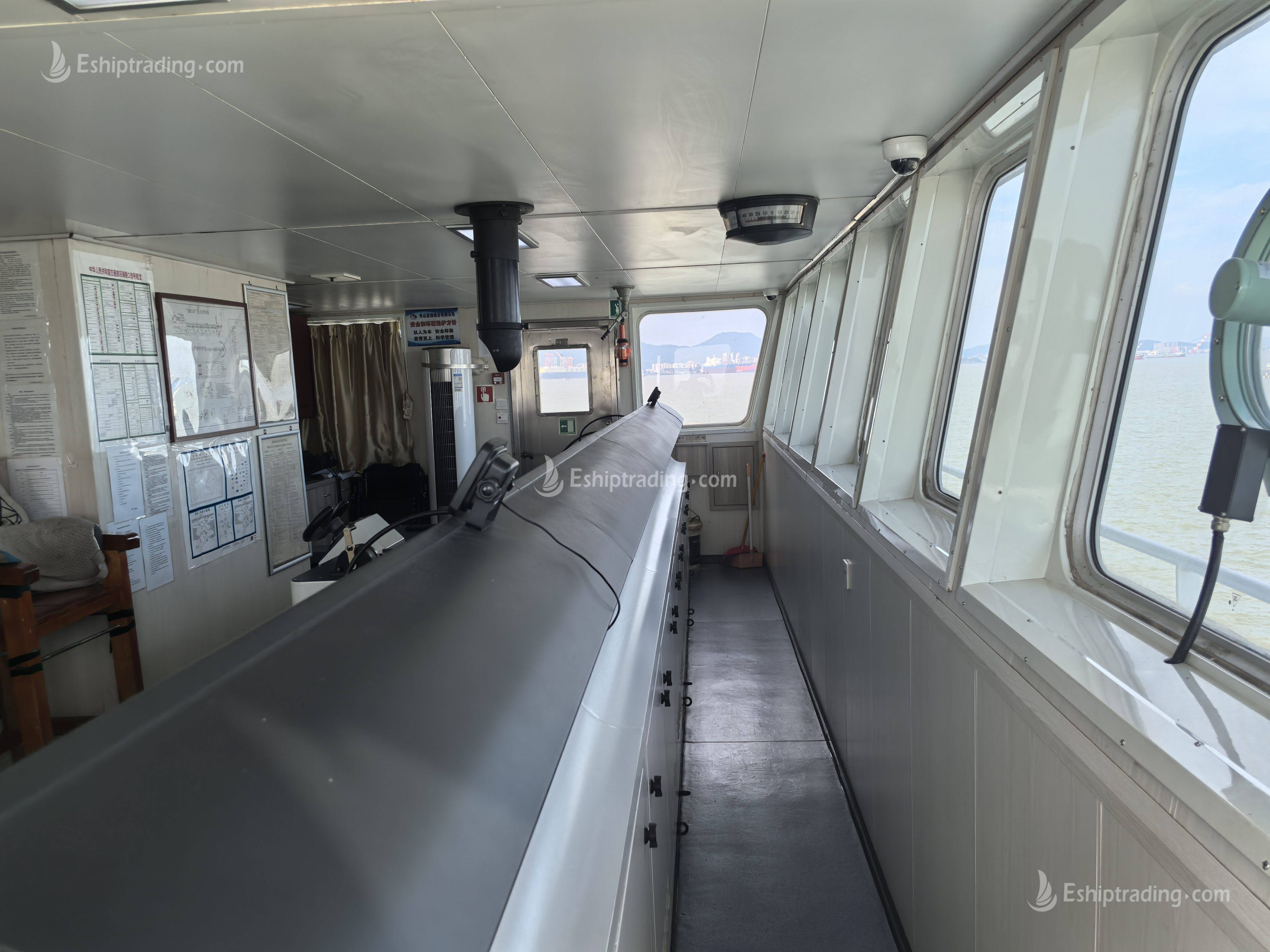 4450 T Product Oil Tanker For Sale