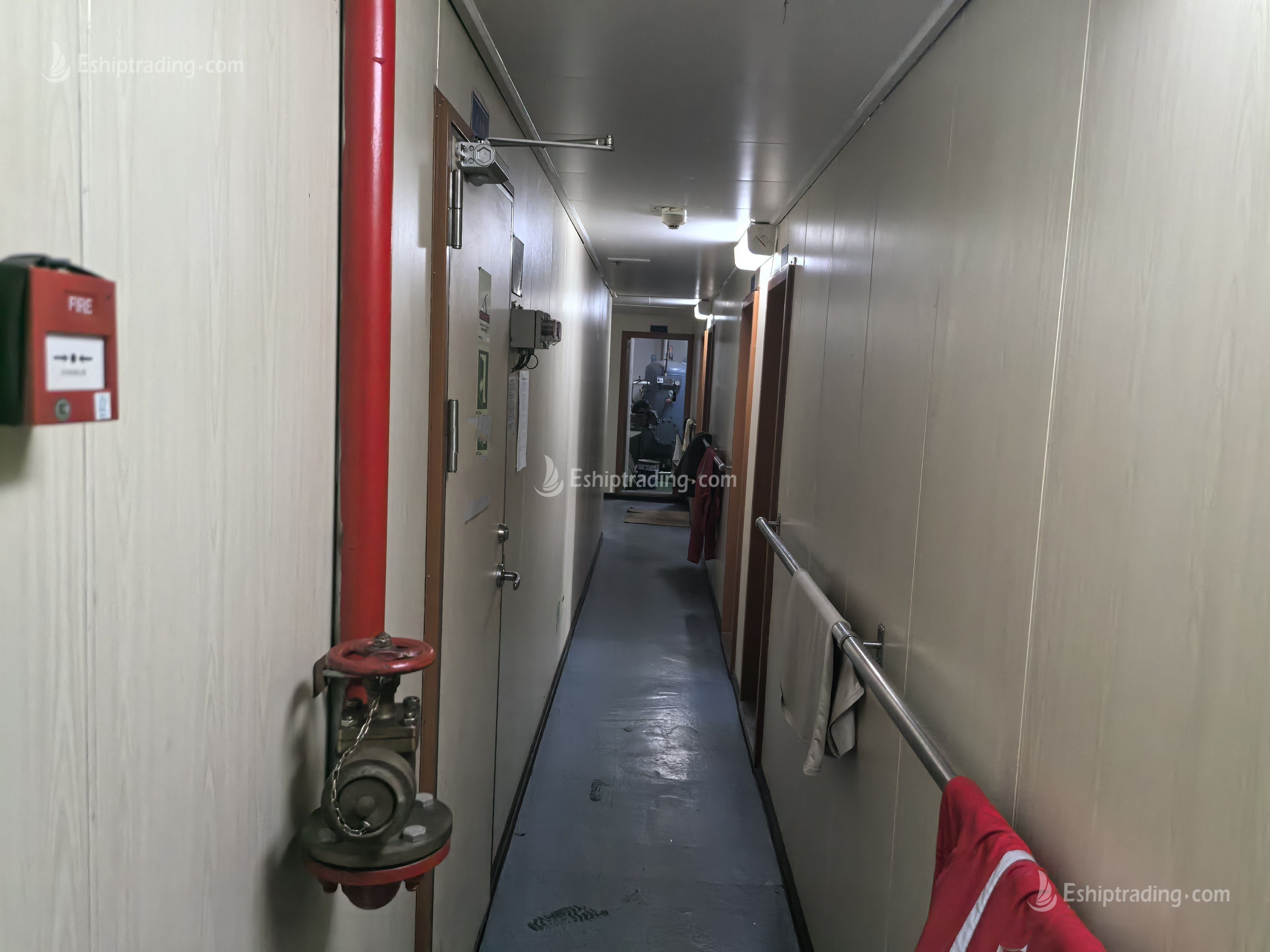 4450 T Product Oil Tanker For Sale