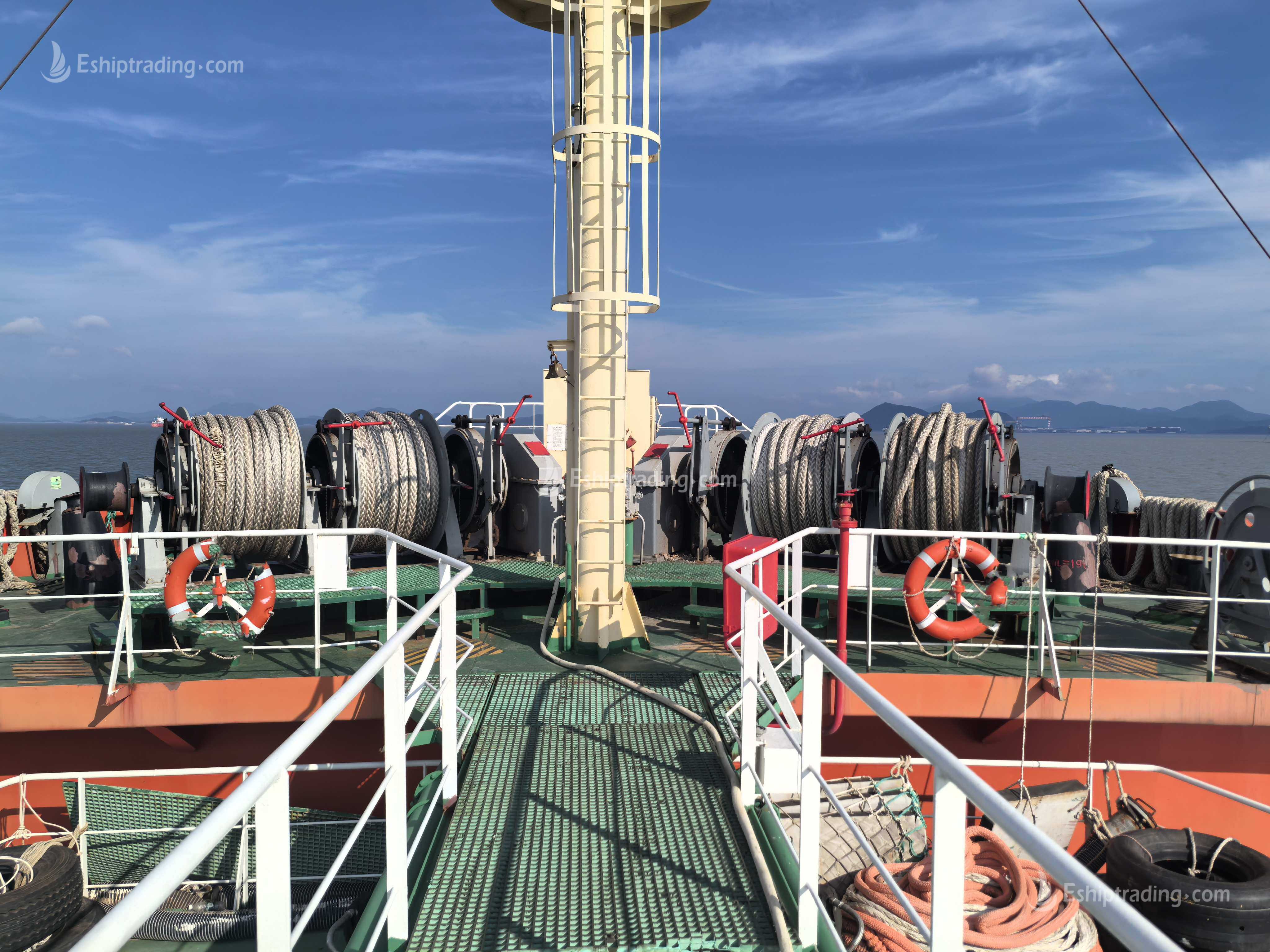 4450 T Product Oil Tanker For Sale