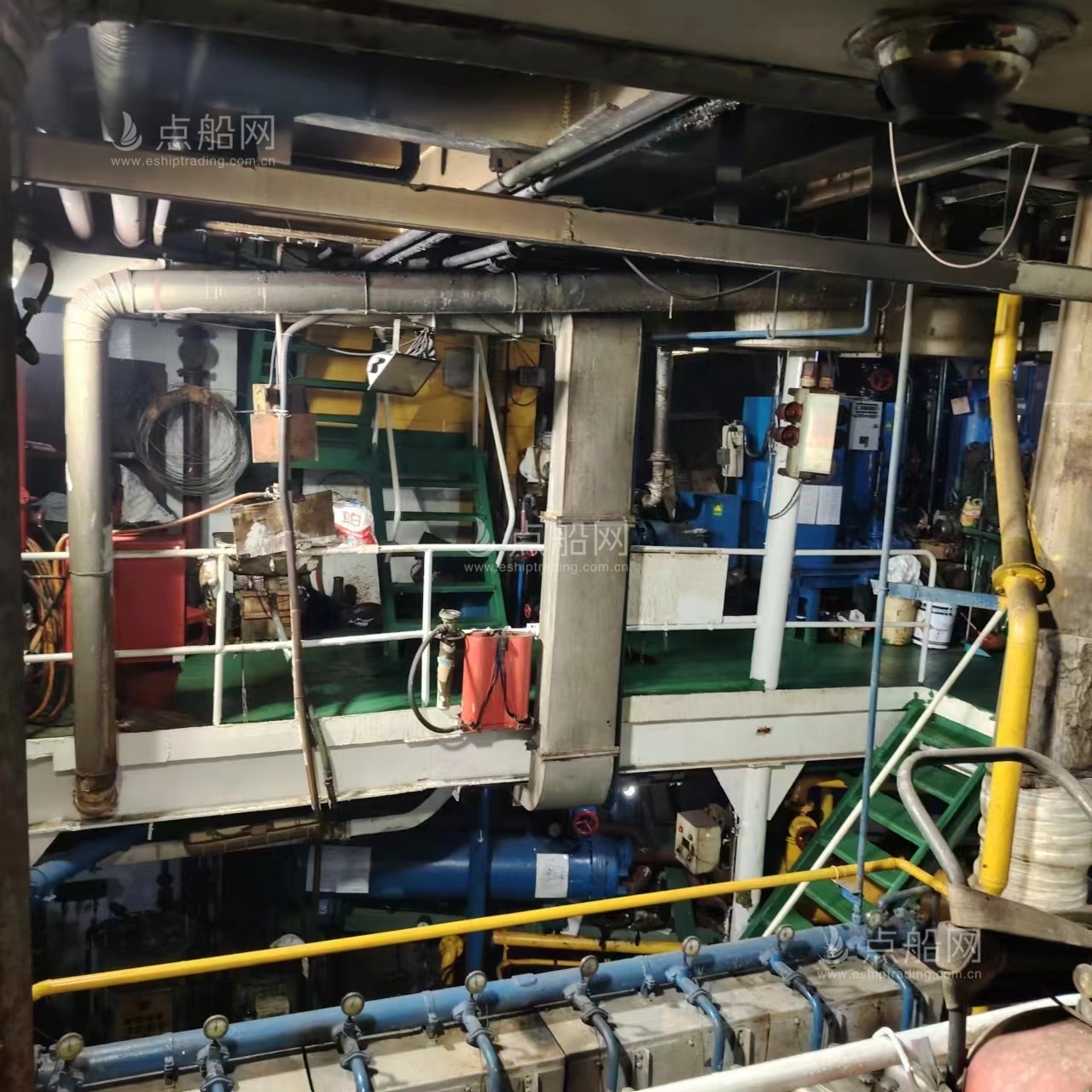 出售5026吨散货船