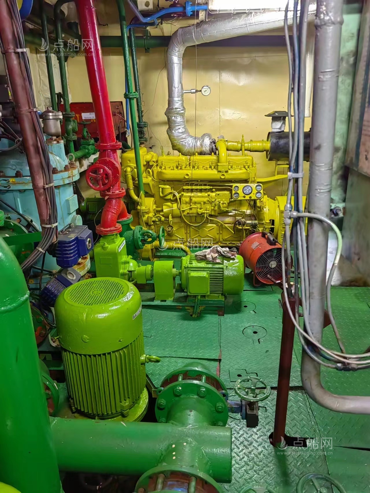 出售5000吨杂货船