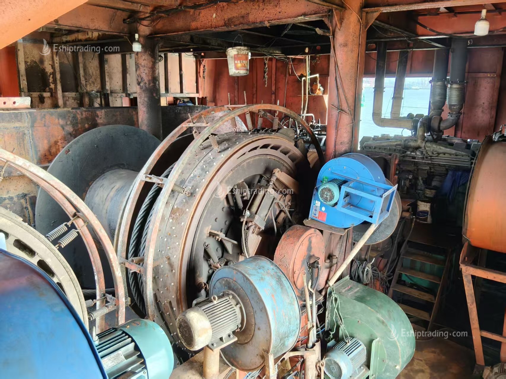 11 m³ Grab Dredger For Sale