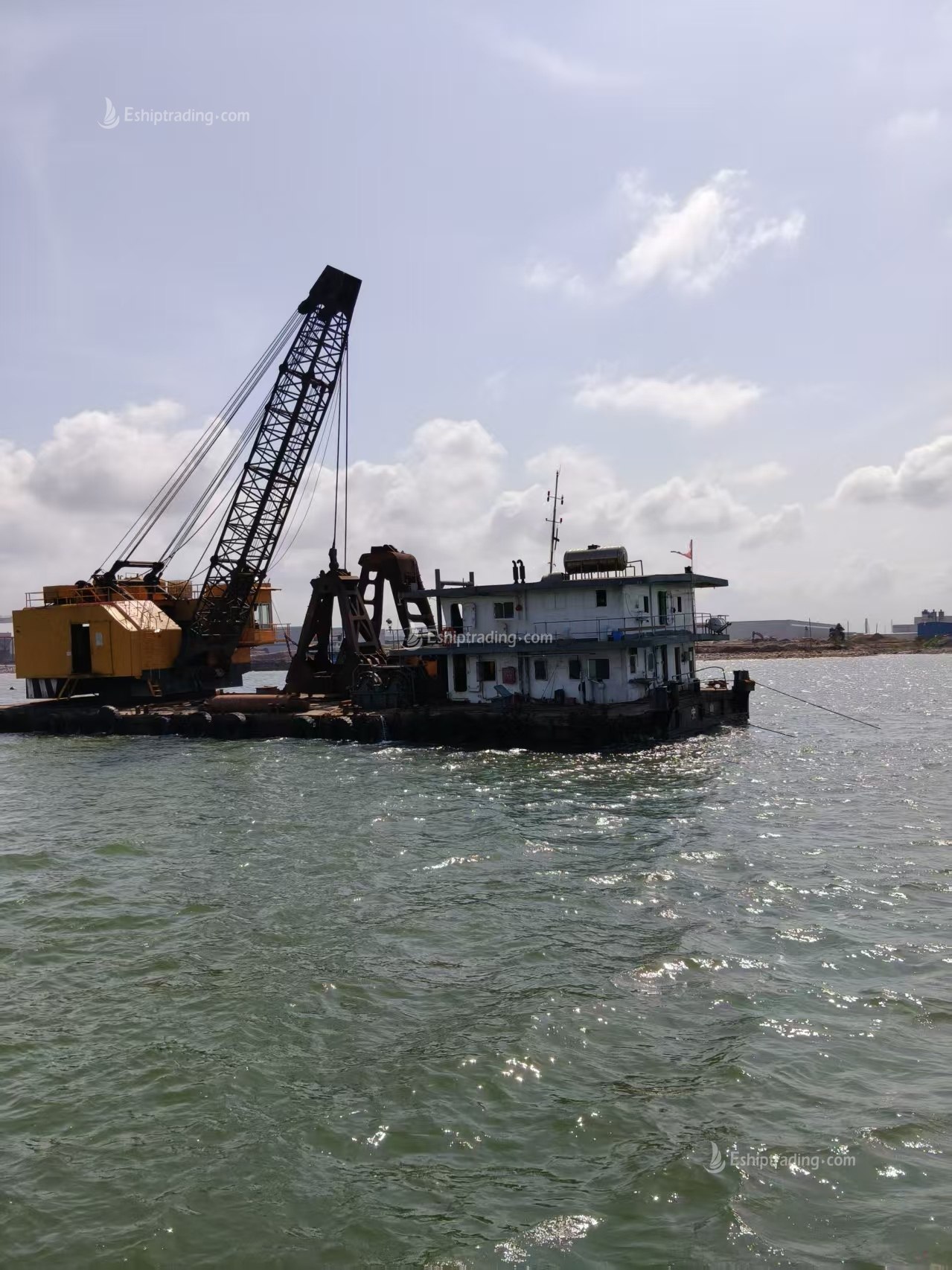 11 m³ Grab Dredger For Sale