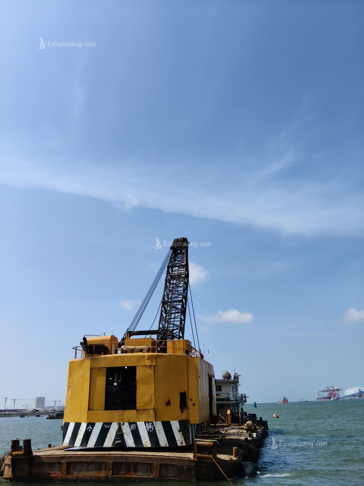11 m³ Grab Dredger For Sale