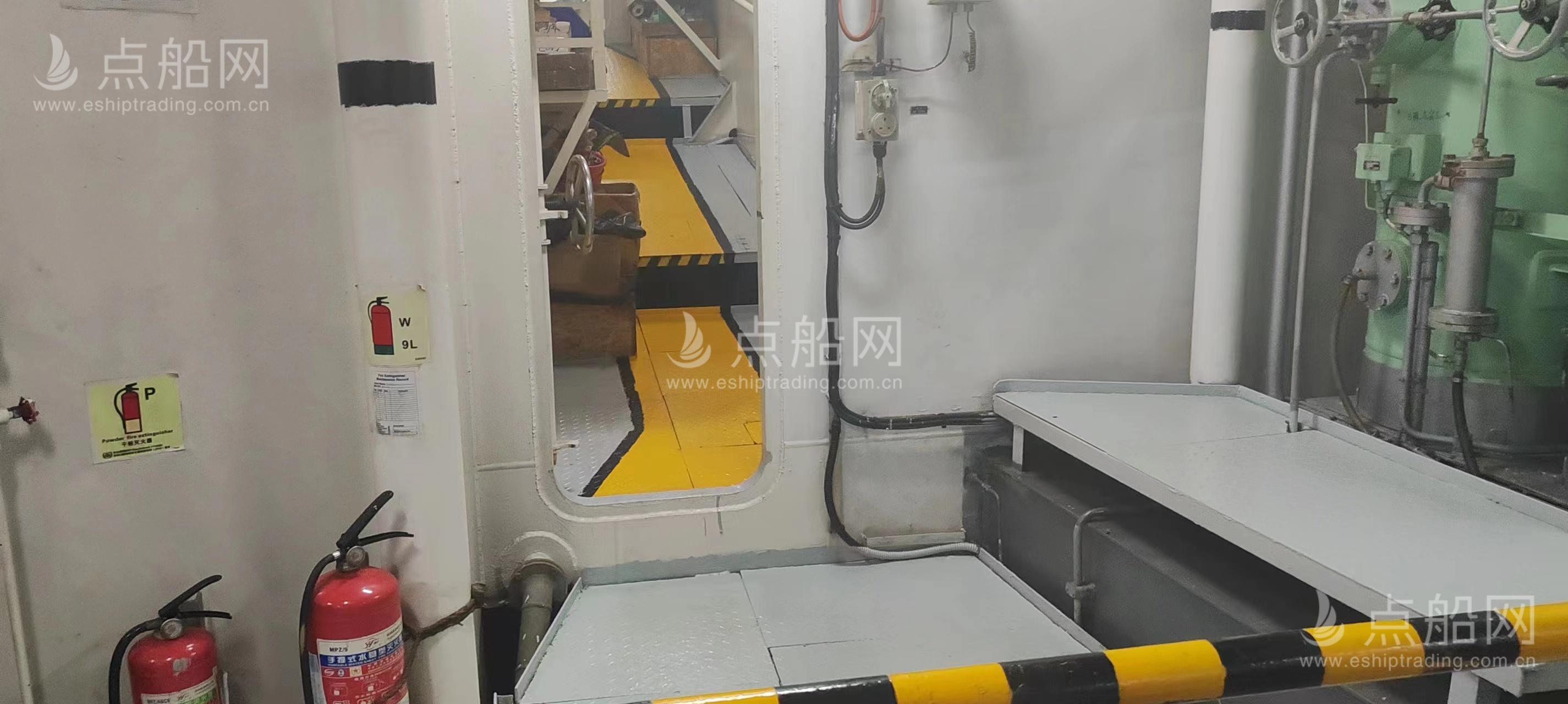 出售5222 马力三用拖轮