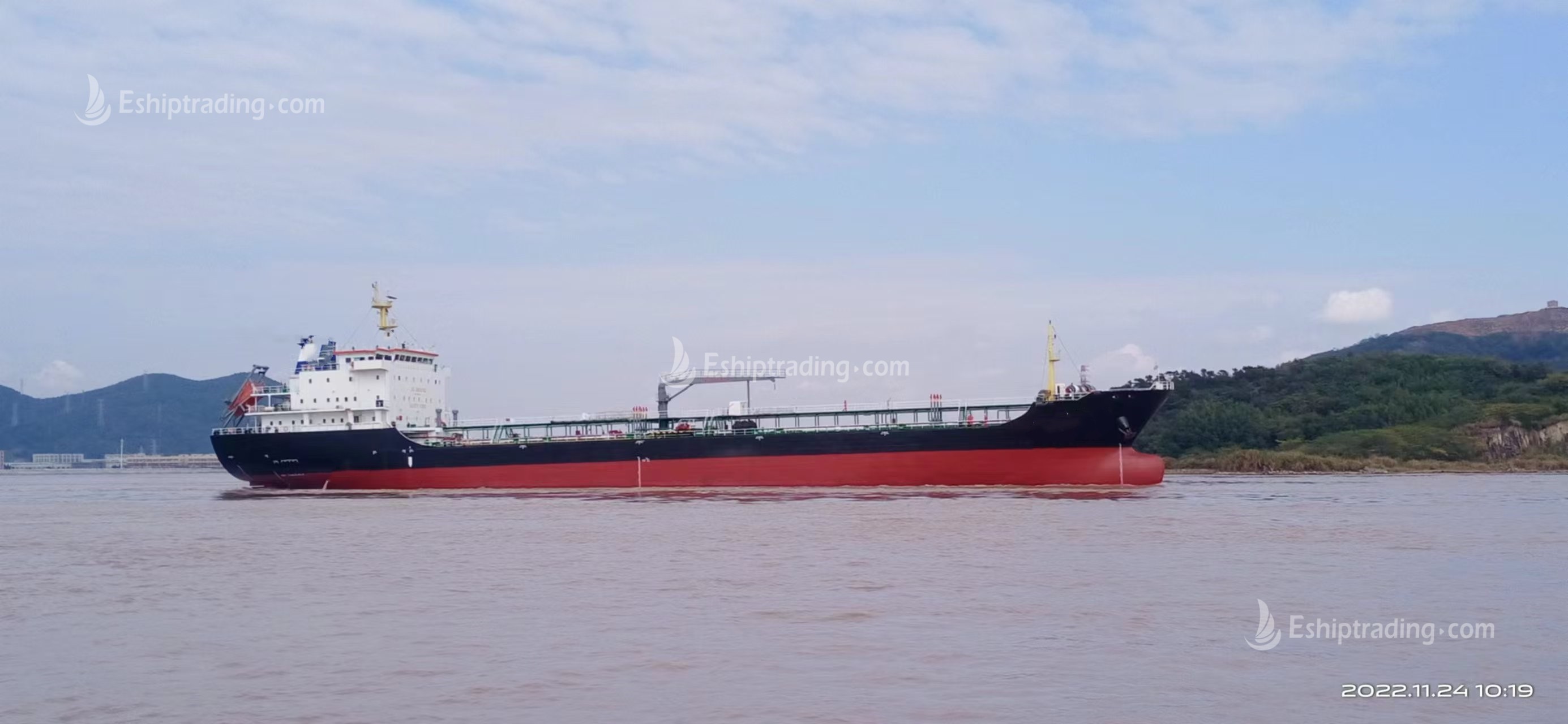 11210 T Product Oil Tanker For Sale