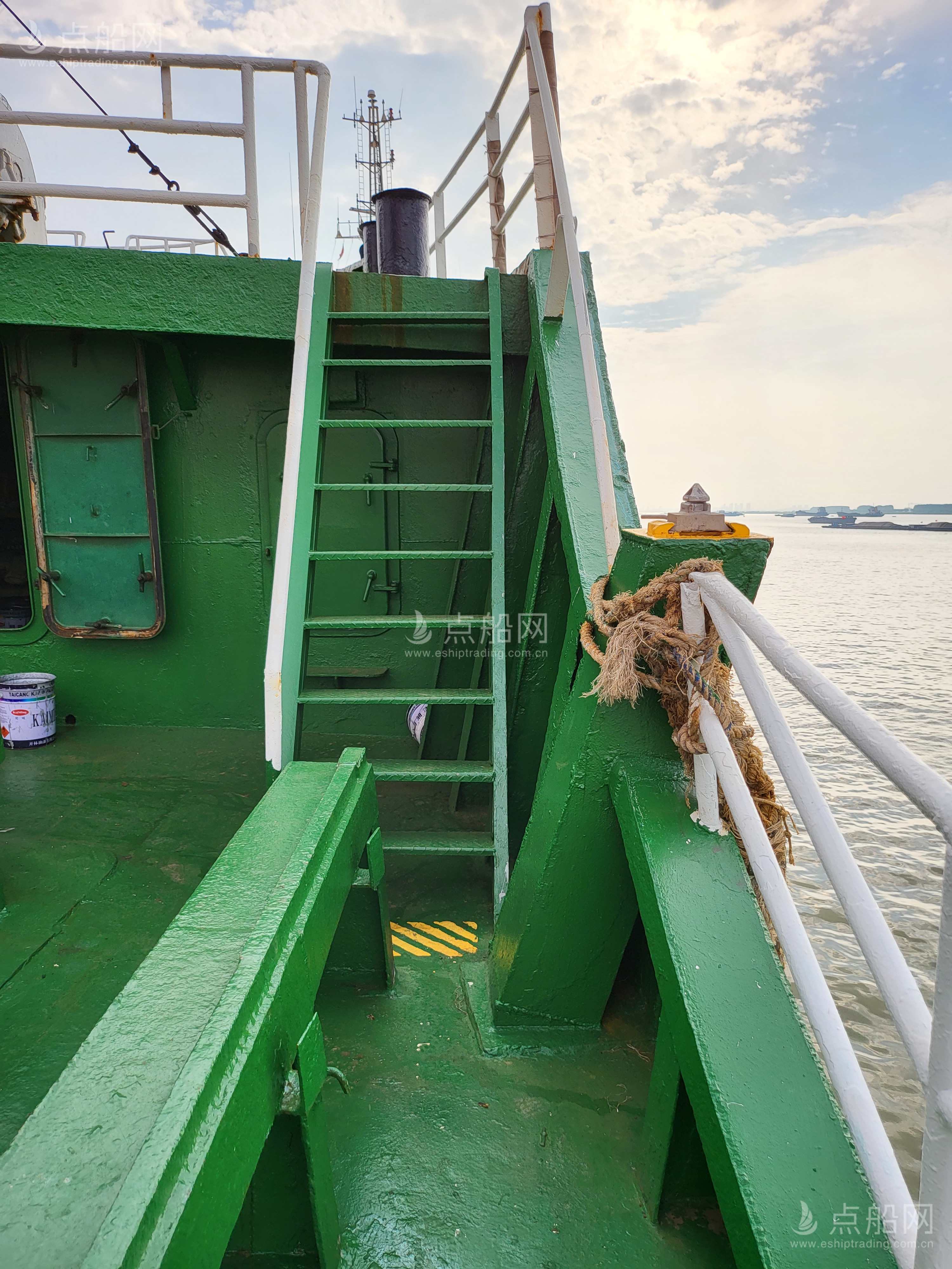 出售7380吨多用途船