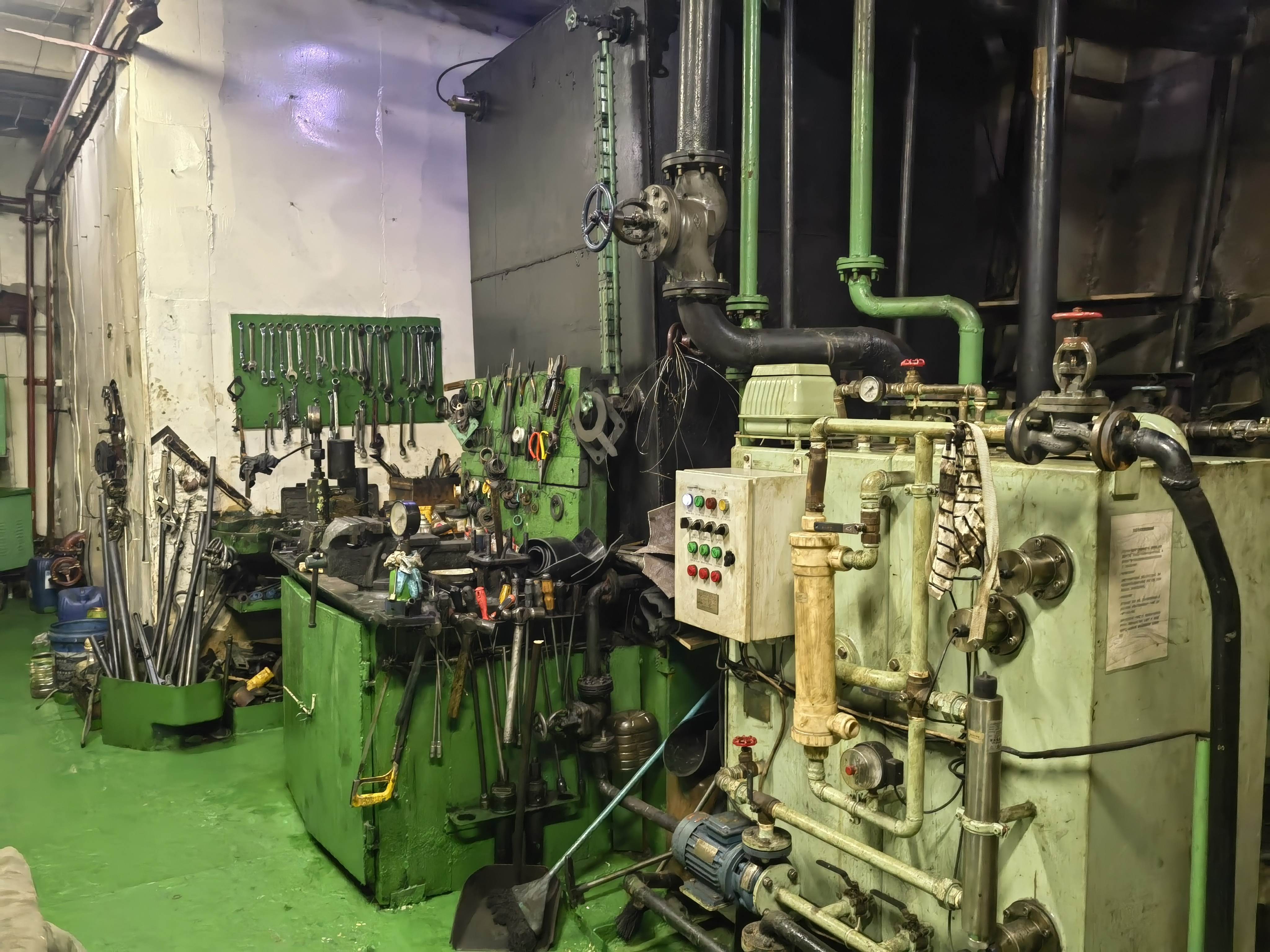 出售7380吨多用途船