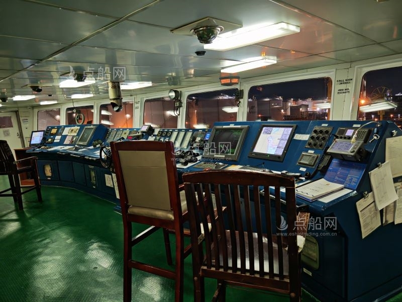 出售14411吨成品油船