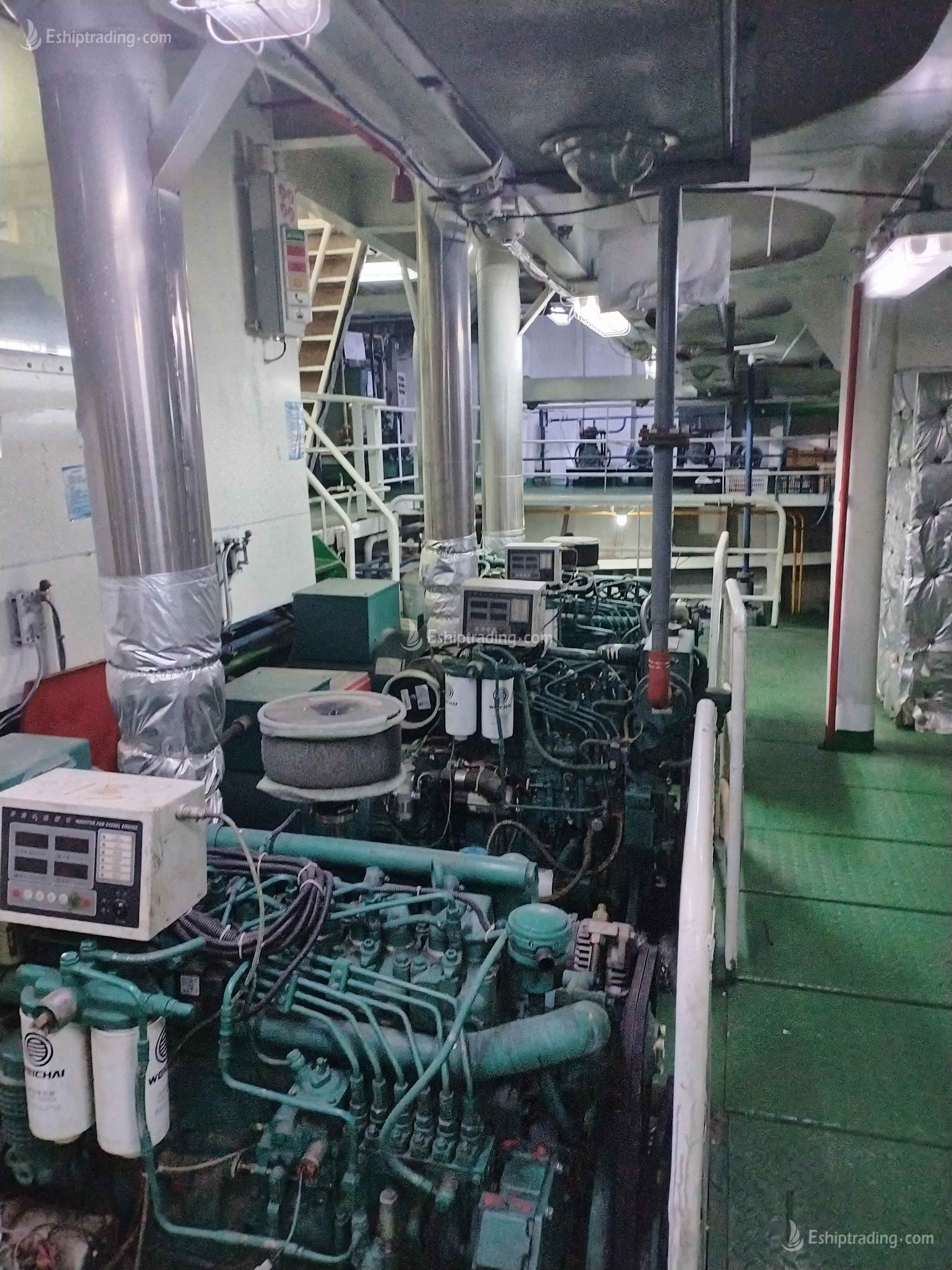 5017 T Deck Barge /LCT For Sale