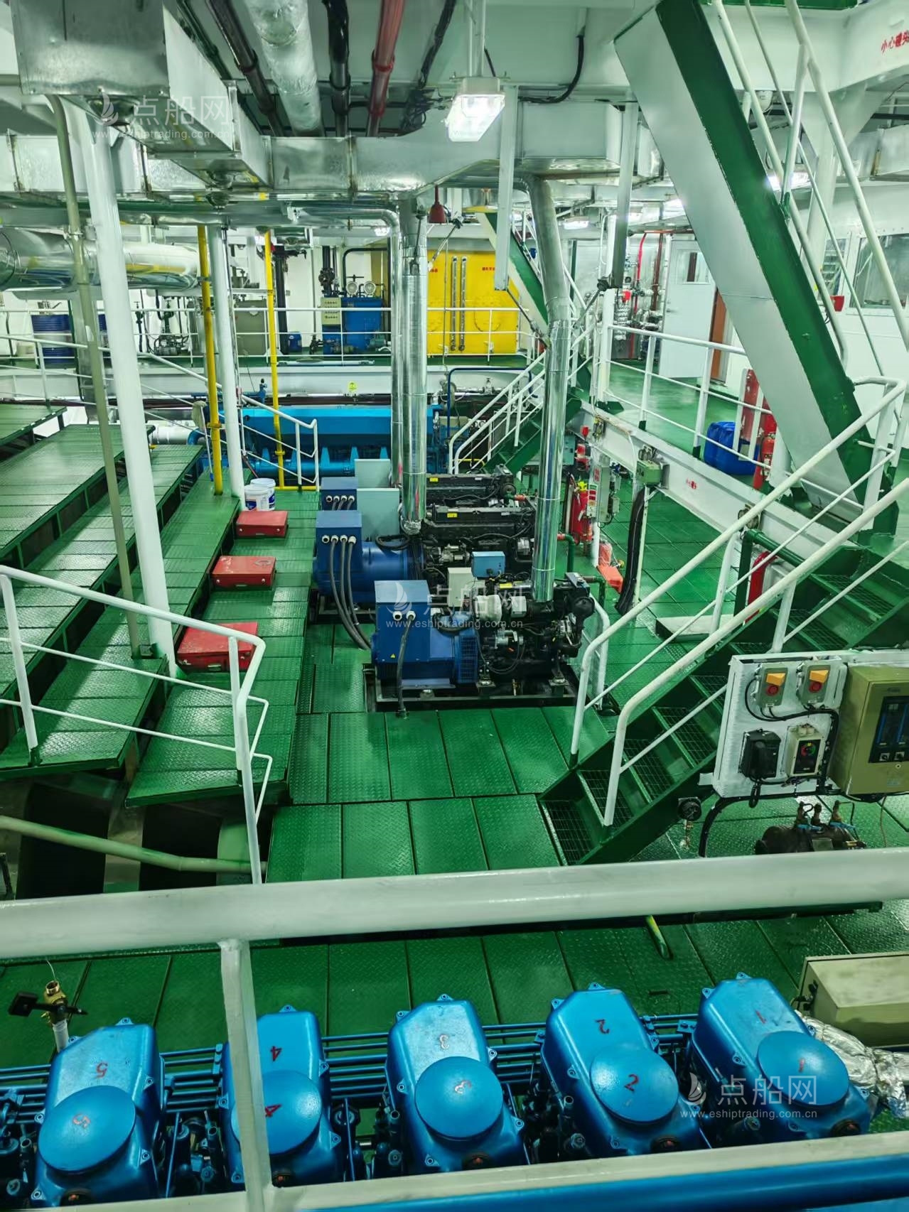 出售9721吨散货船