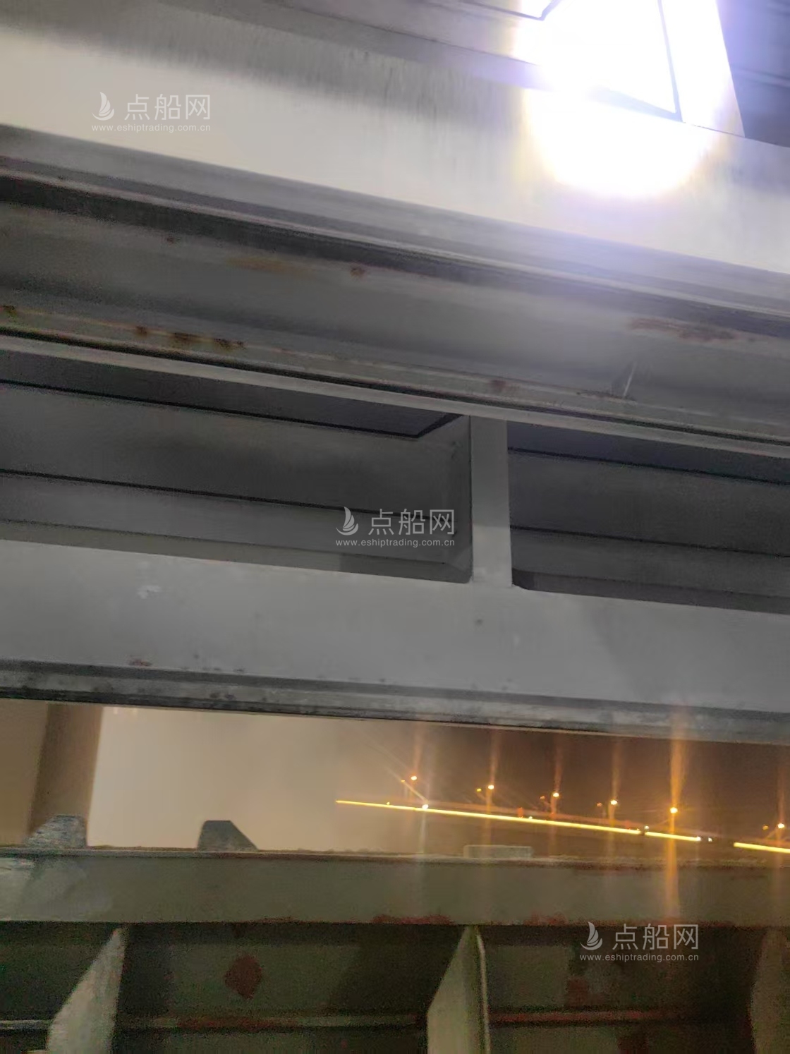 出售7490吨散货船