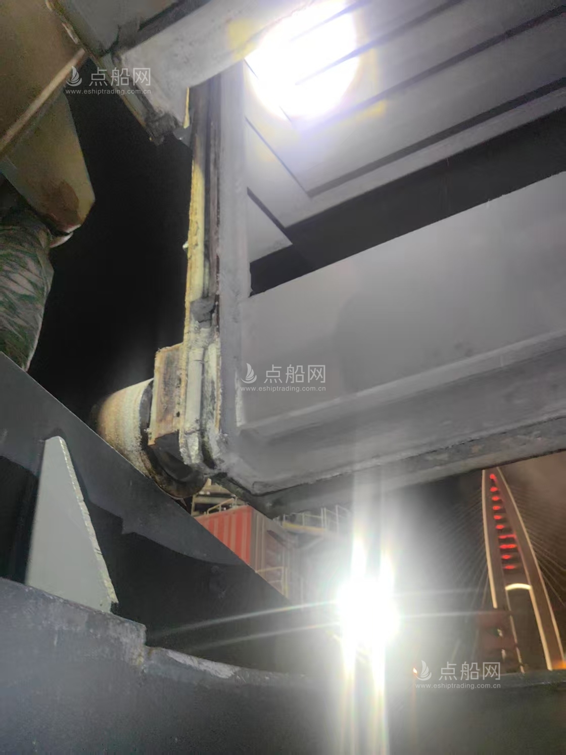 出售7490吨散货船