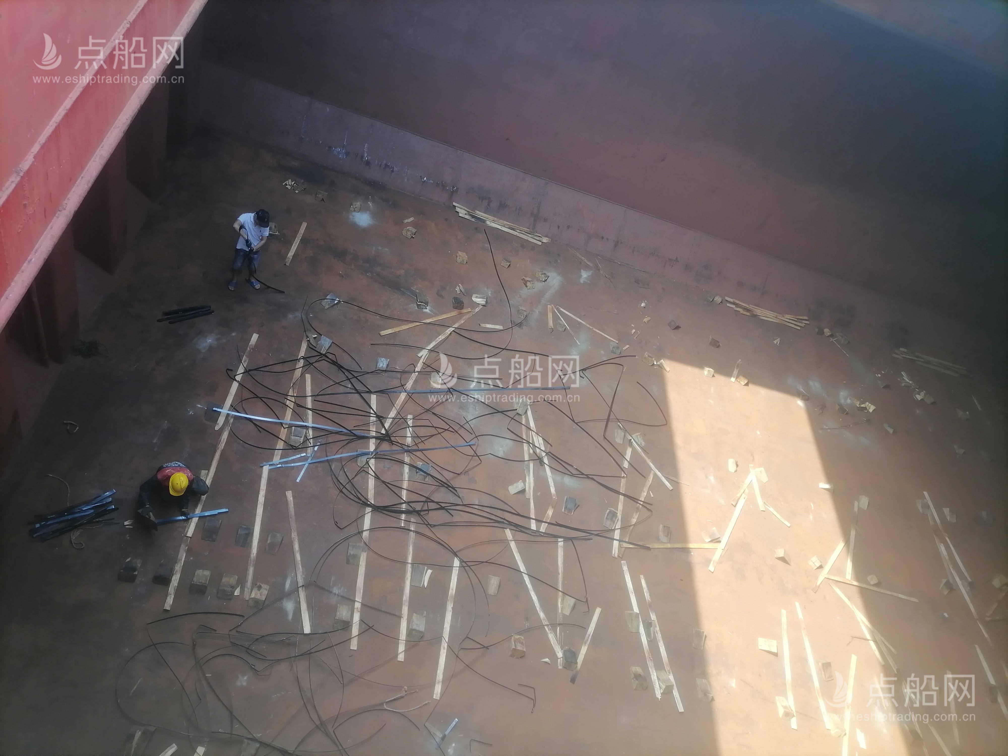 出售7491吨散货船