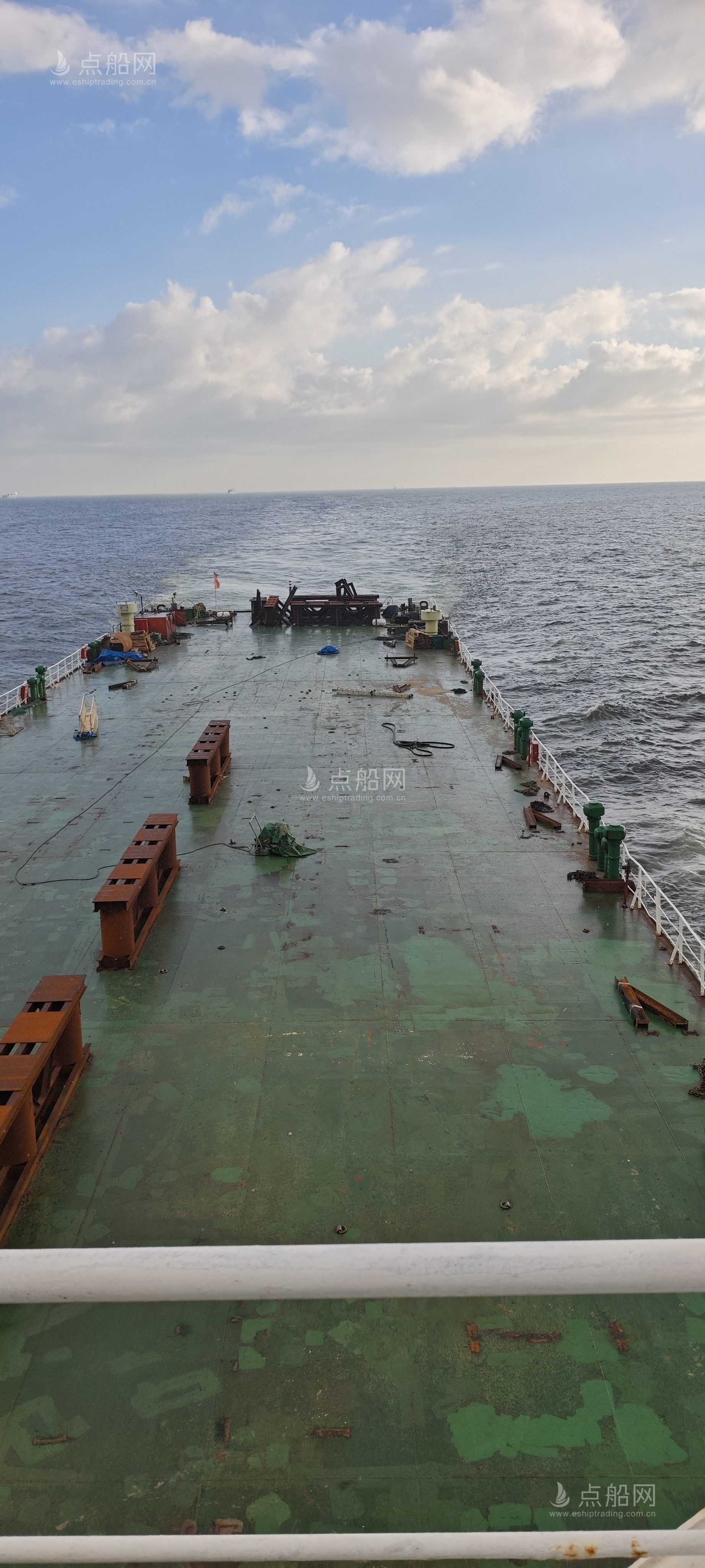 出售4471吨甲板货驳