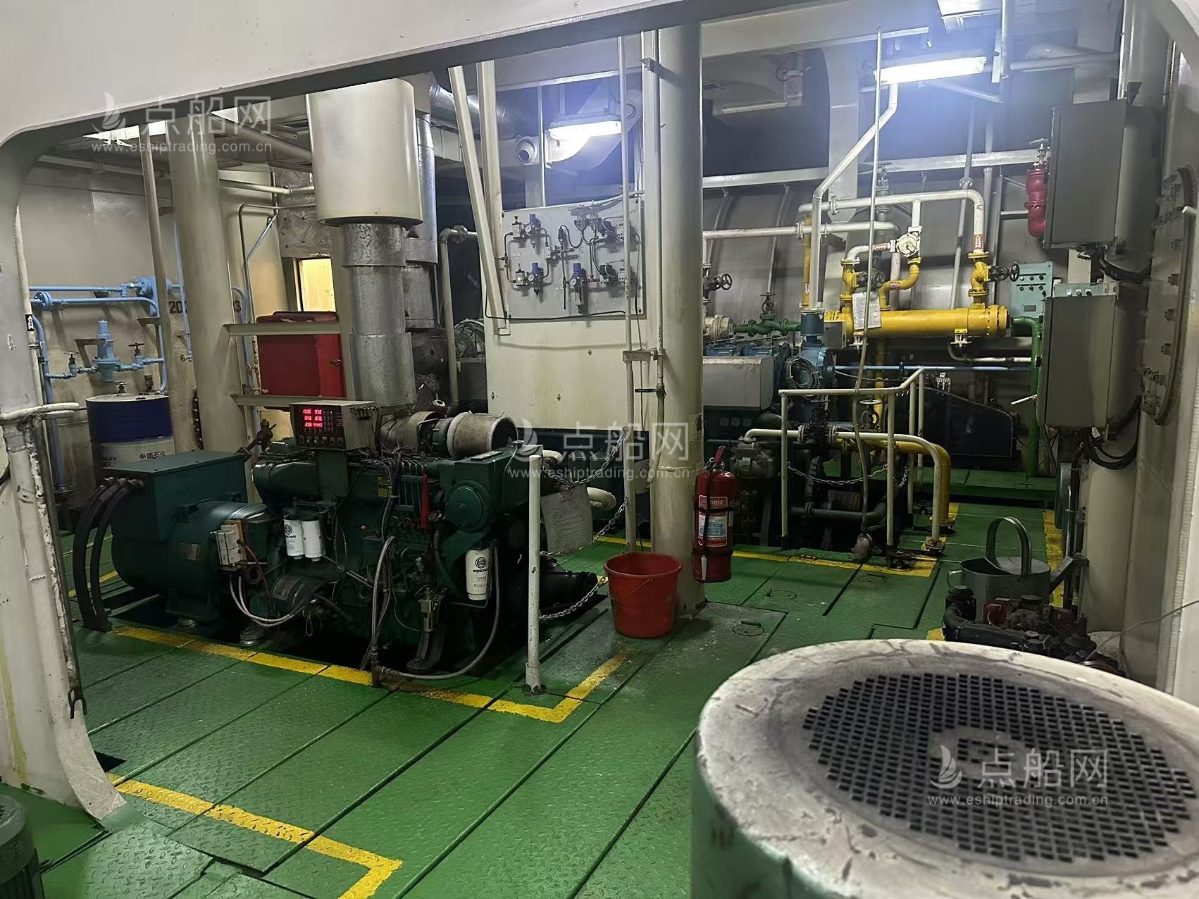 出售4482吨甲板货驳