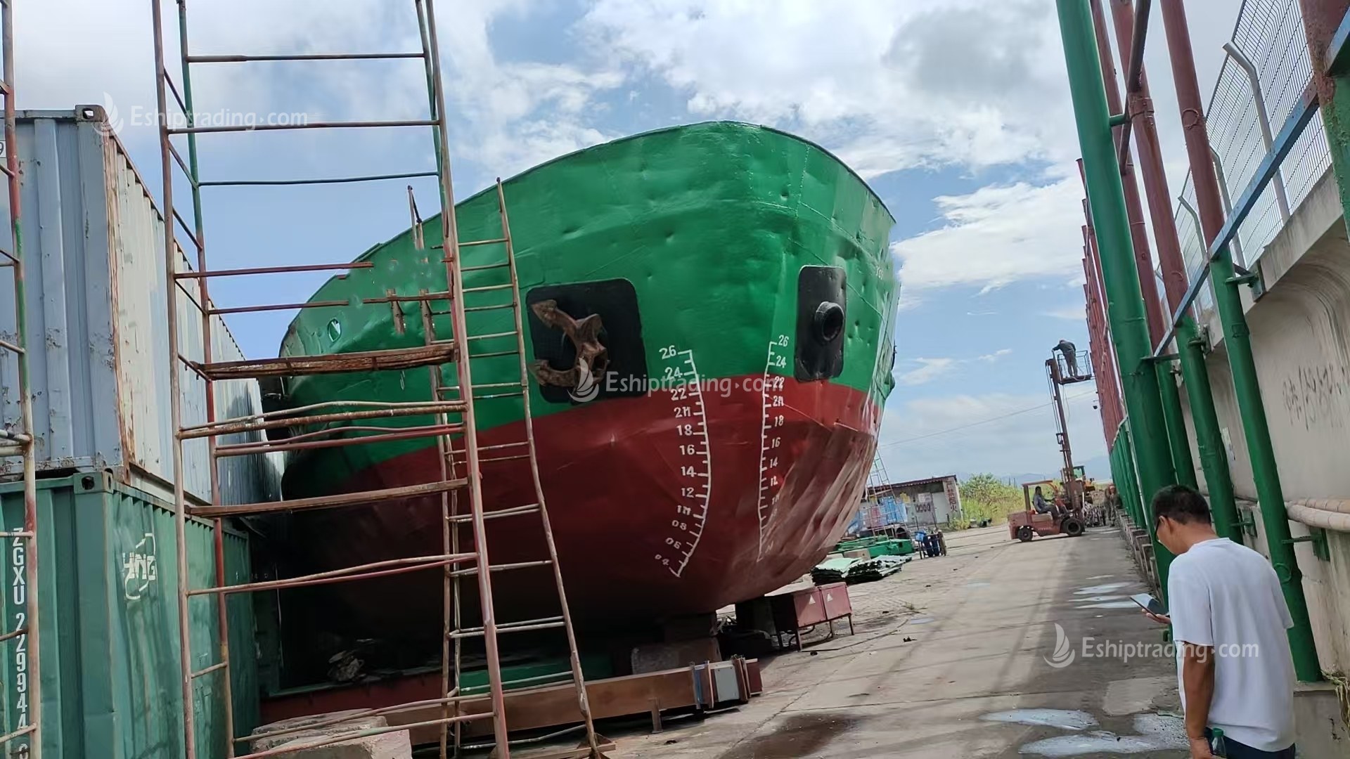 400 m³ Bottom-Discharge Hopper Barge For Sale