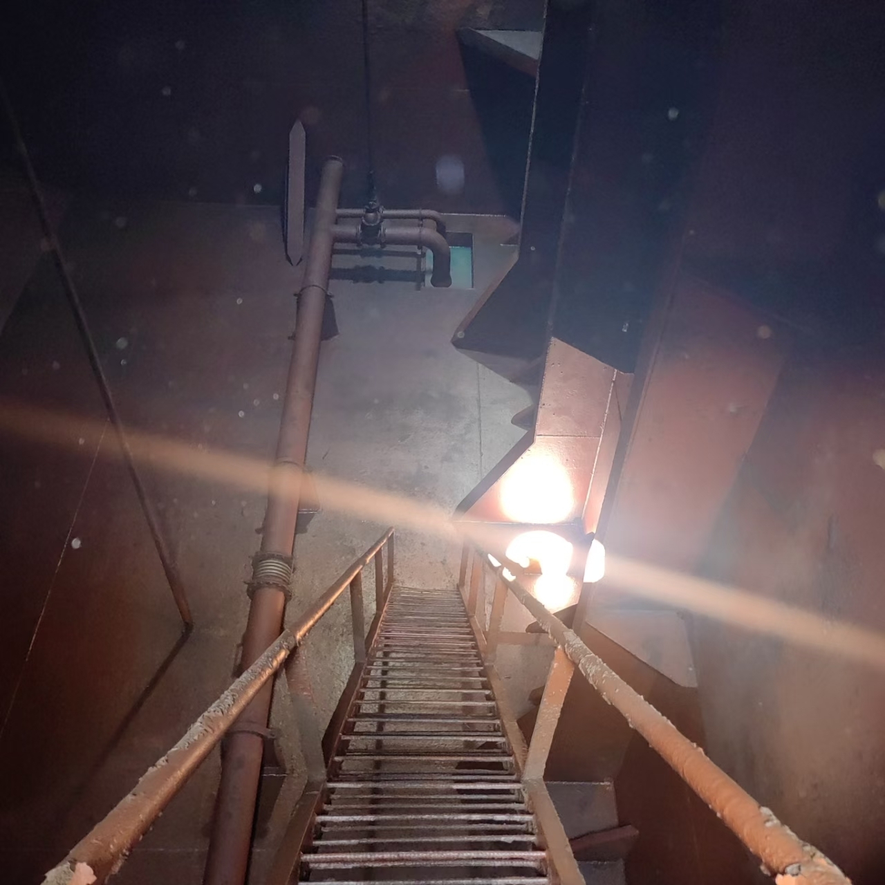 出售7800吨成品油船