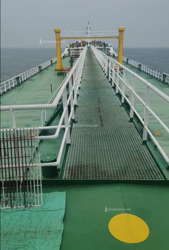 7800 T Product Oil Tanker For Sale