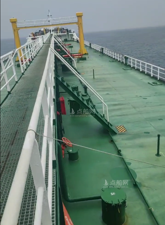 出售7800吨成品油船