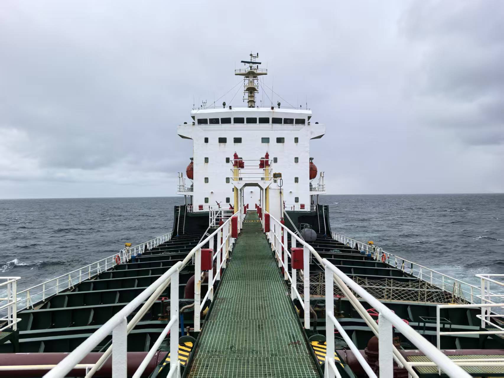 出售15147吨成品油船