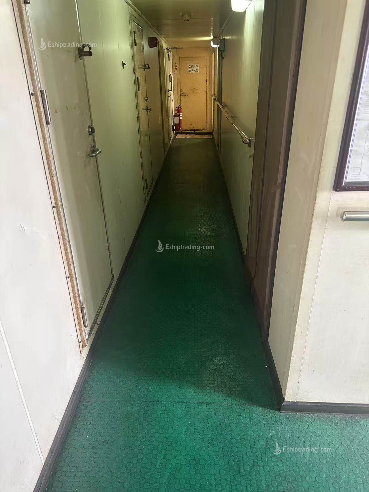 10500 T Product Oil Tanker For Sale