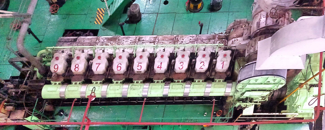 出售25000吨散货船