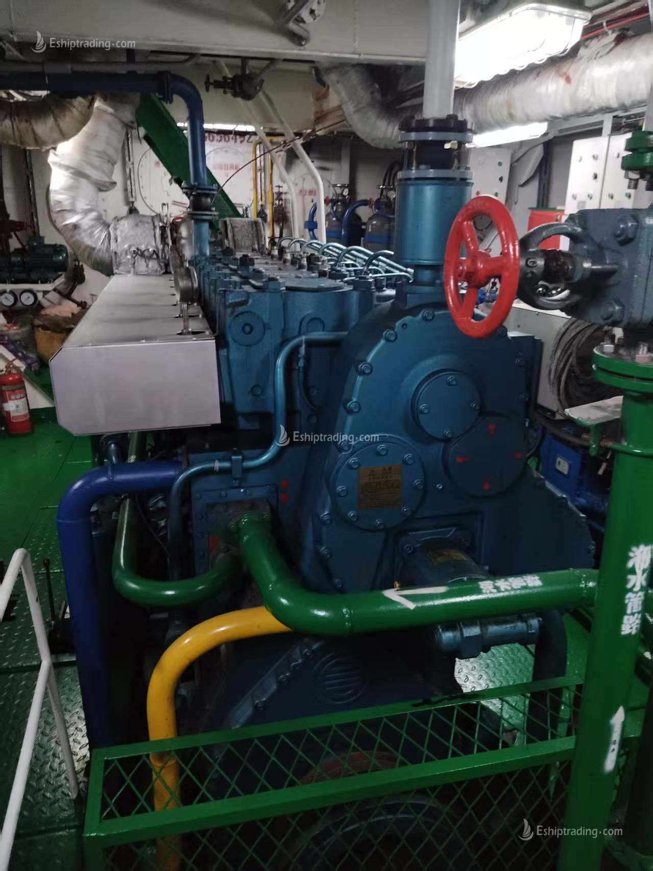 840 T Product Oil Tanker For Sale