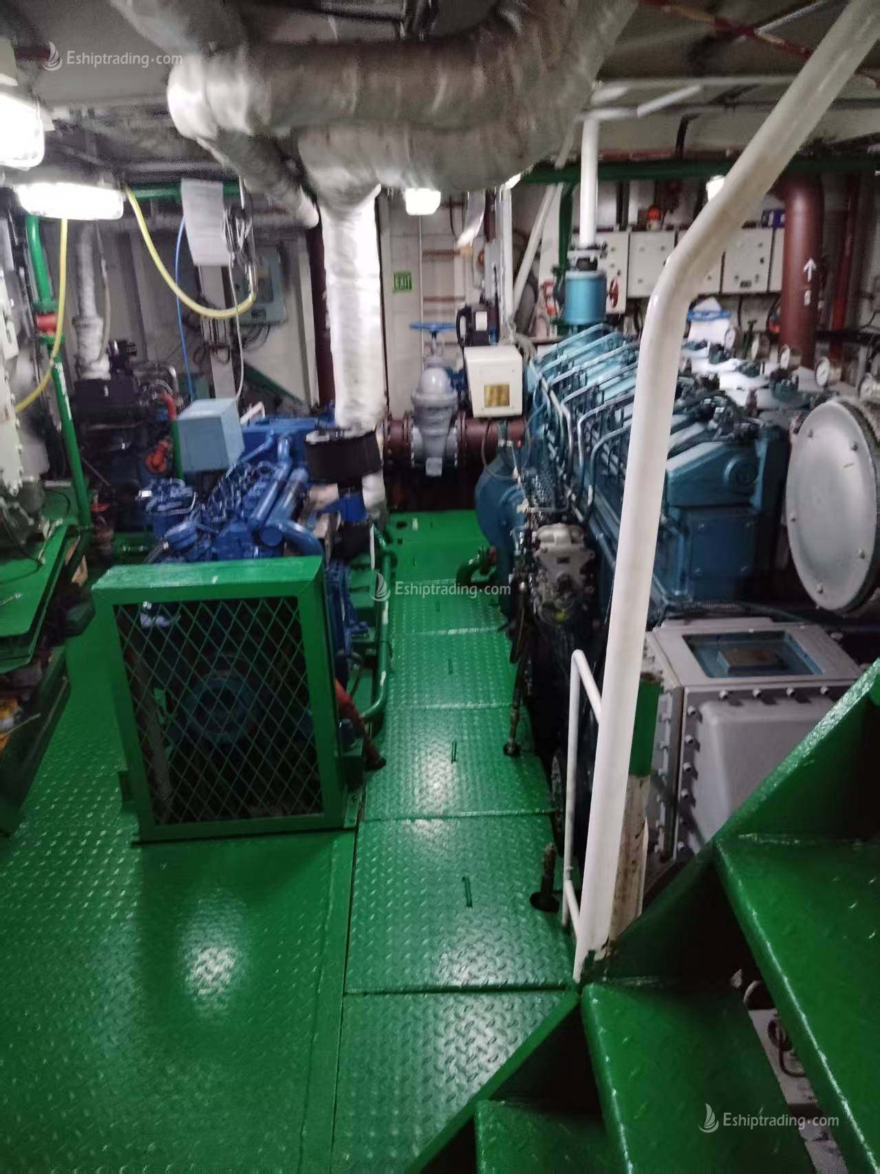 840 T Product Oil Tanker For Sale