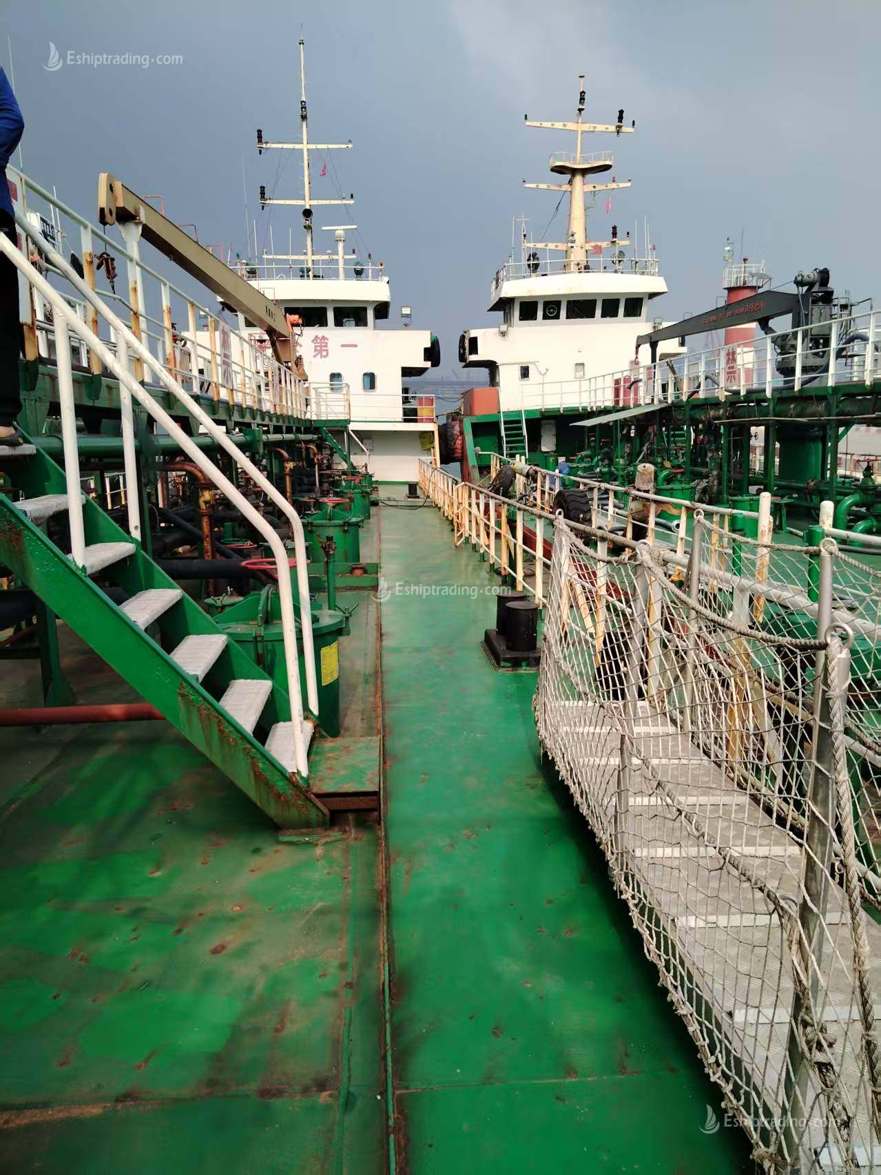 840 T Product Oil Tanker For Sale