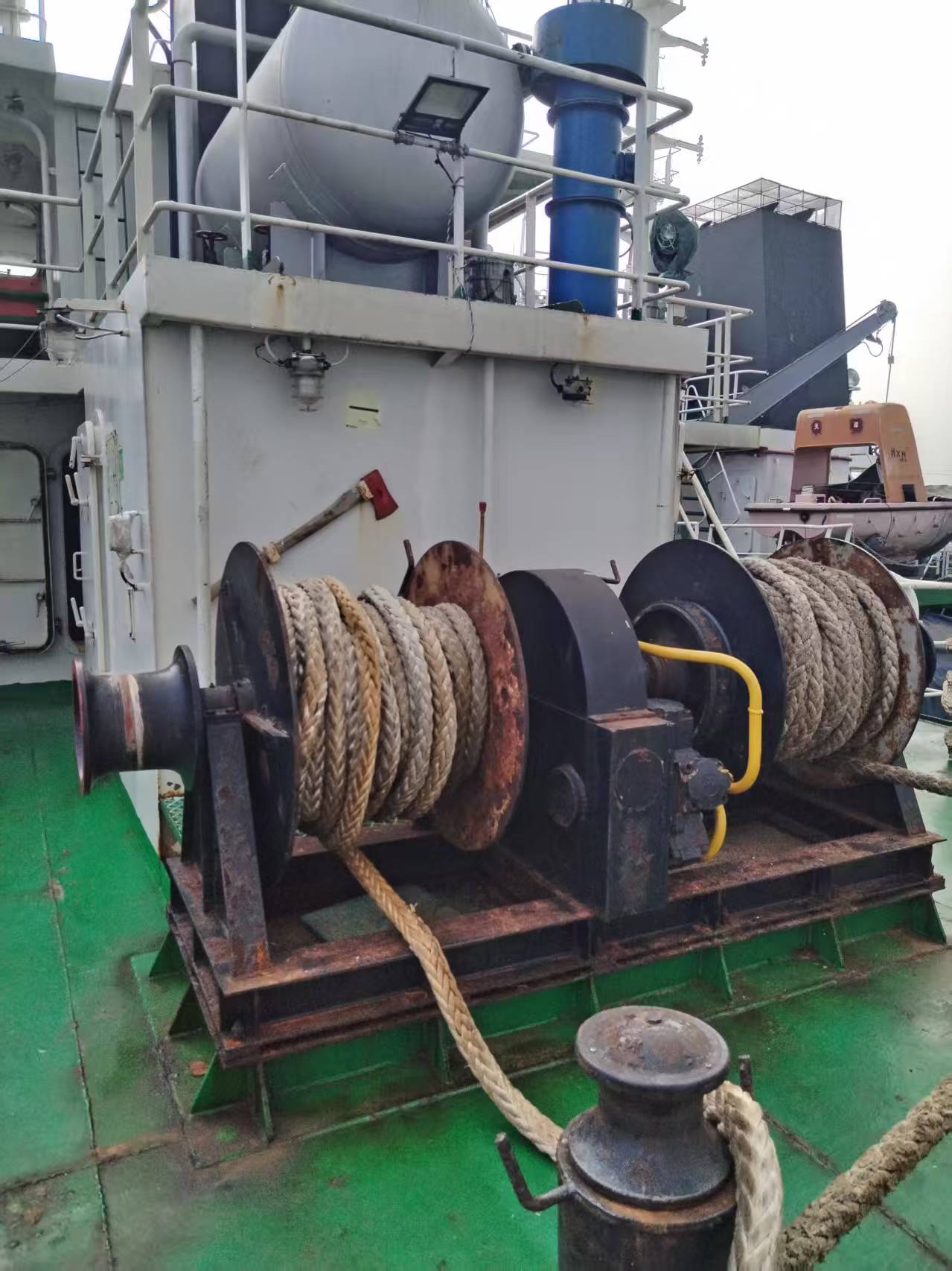 出售840吨成品油船